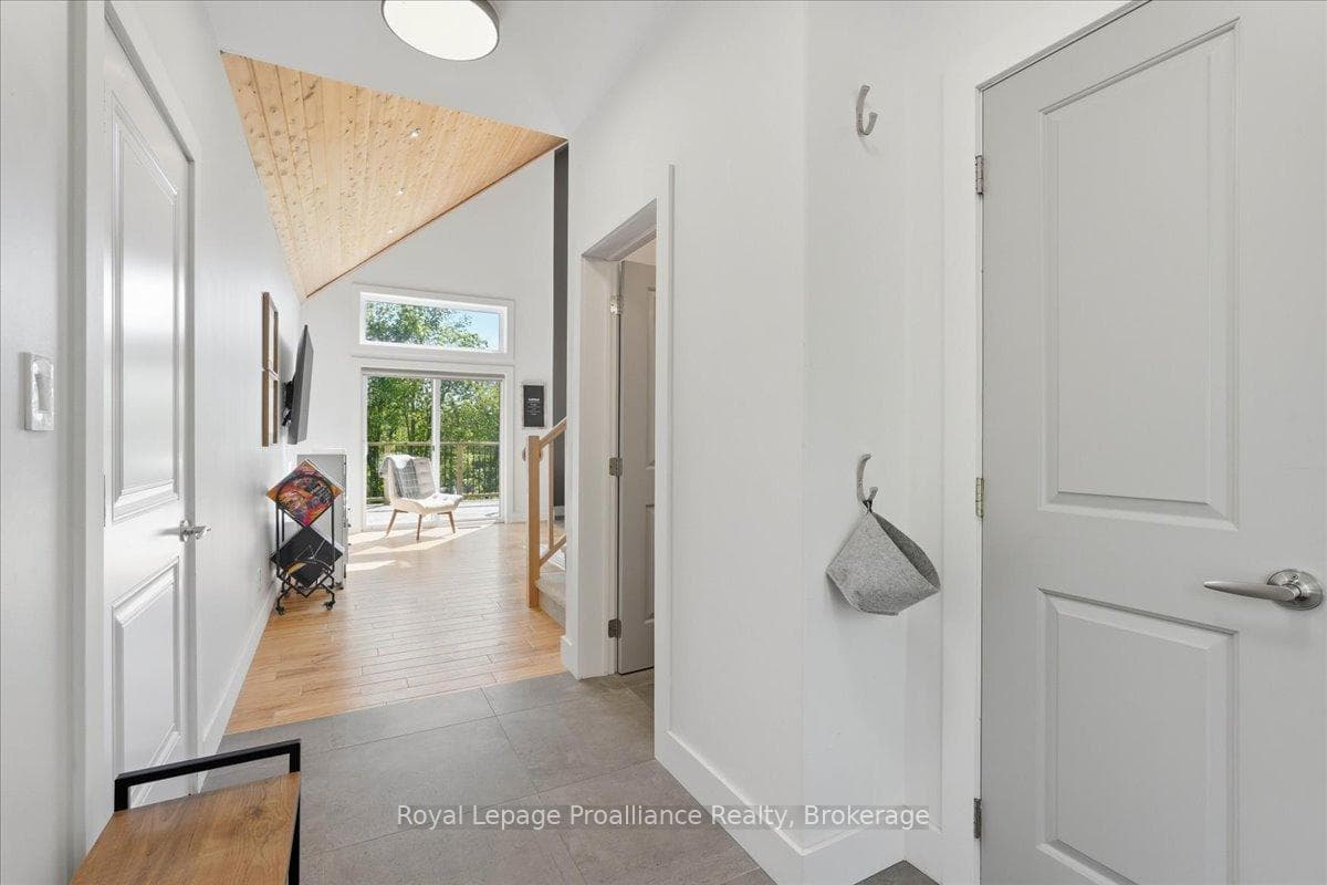 624 Allore Road photo 16