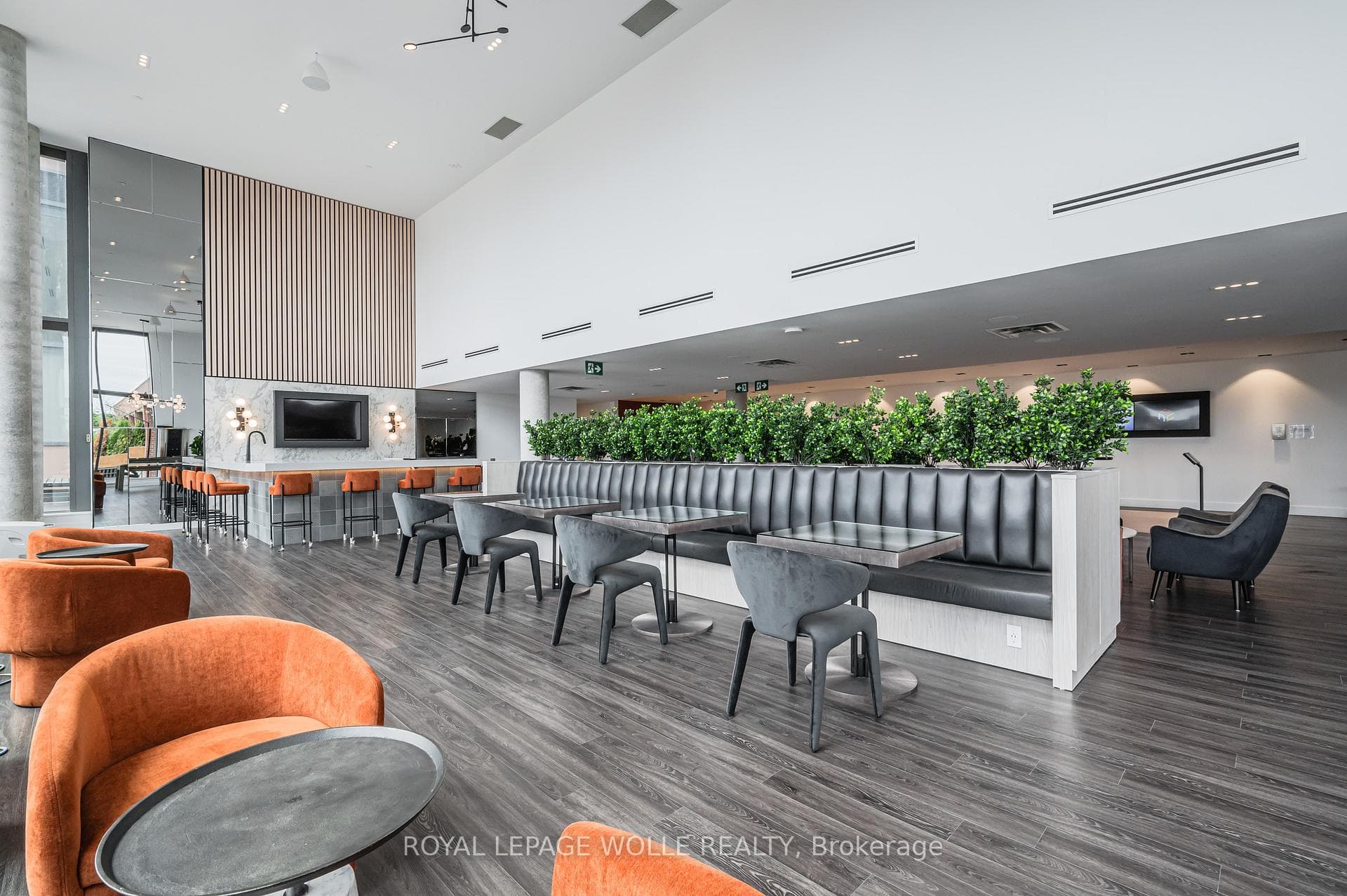 Lounge With Wet Bar and Co-working Space
