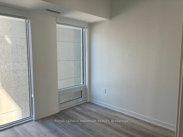 238 Simcoe Street Unit 609 photo 6