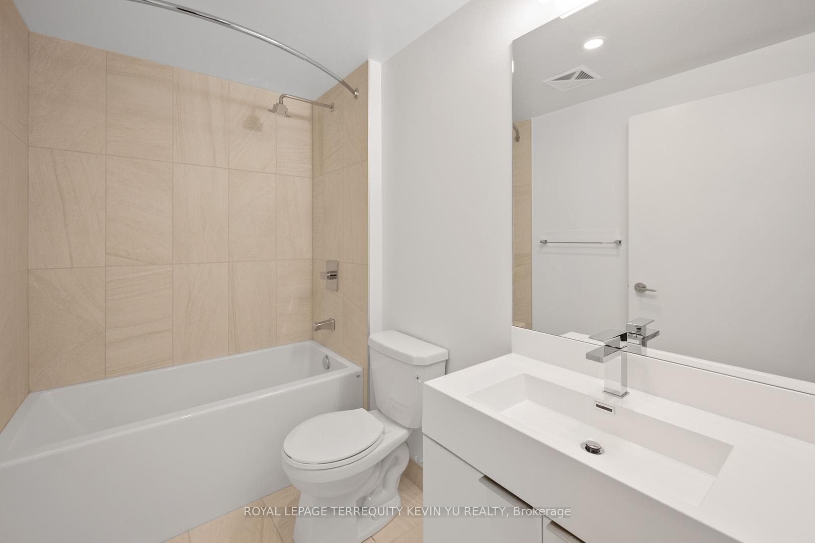 30 Samuel Wood Way Unit 1907 photo 17