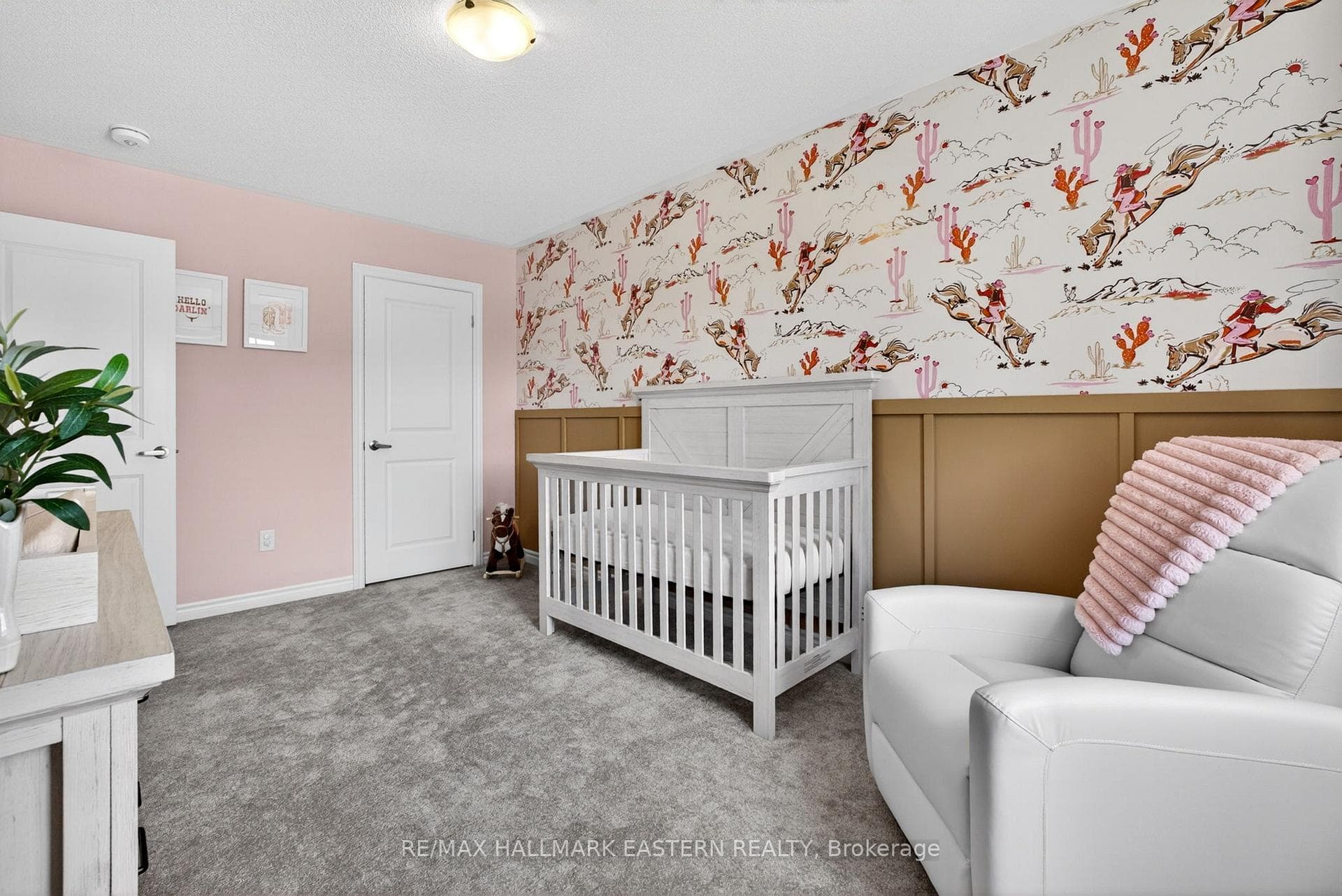 31 Elmhurst Street photo 19
