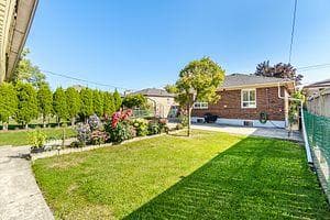 378 Hillmount Avenue photo 31