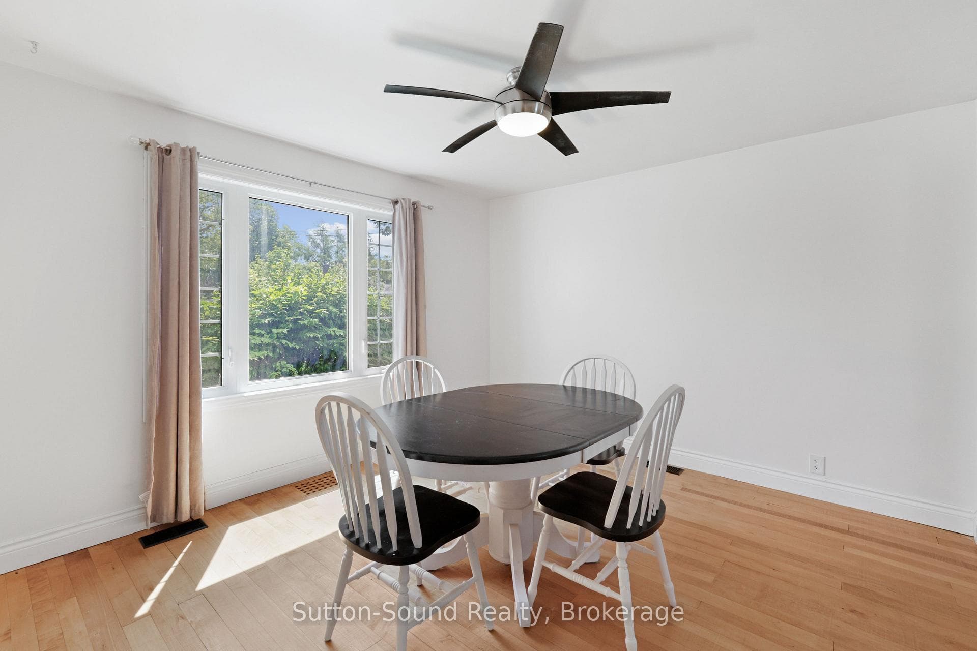 1540 5th Avenue photo 14