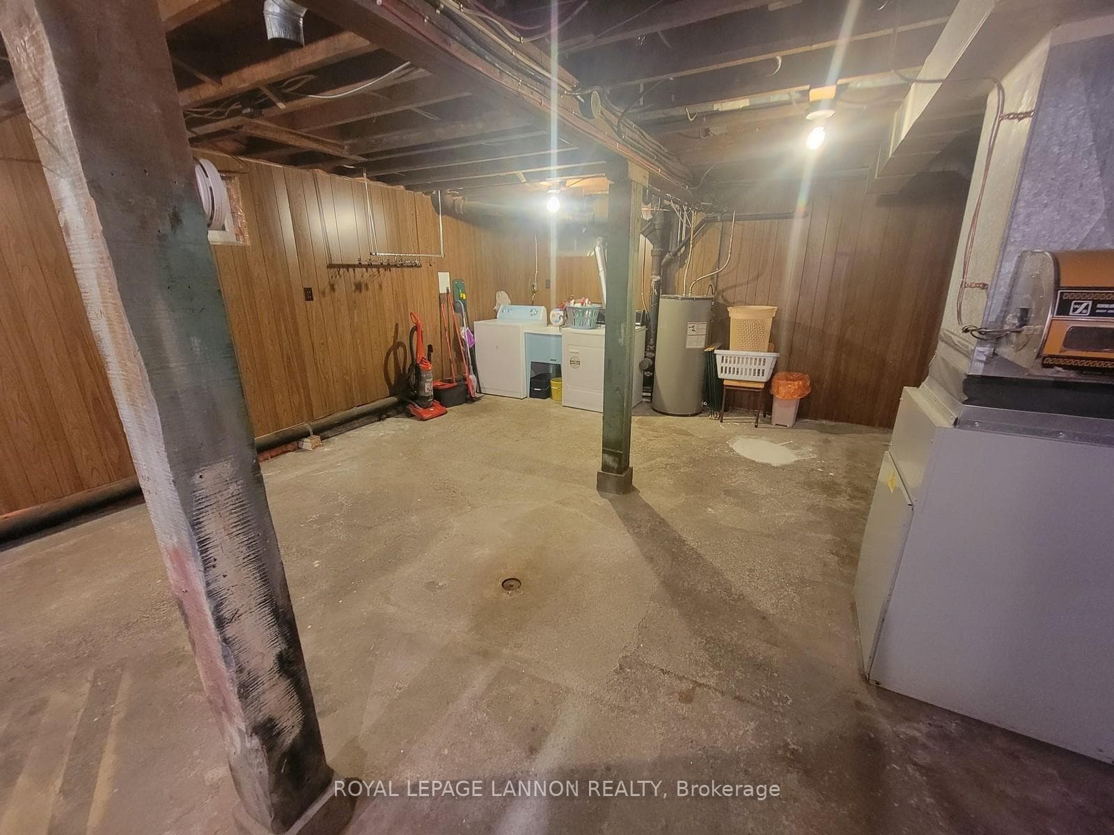 316 Newman Street photo 31