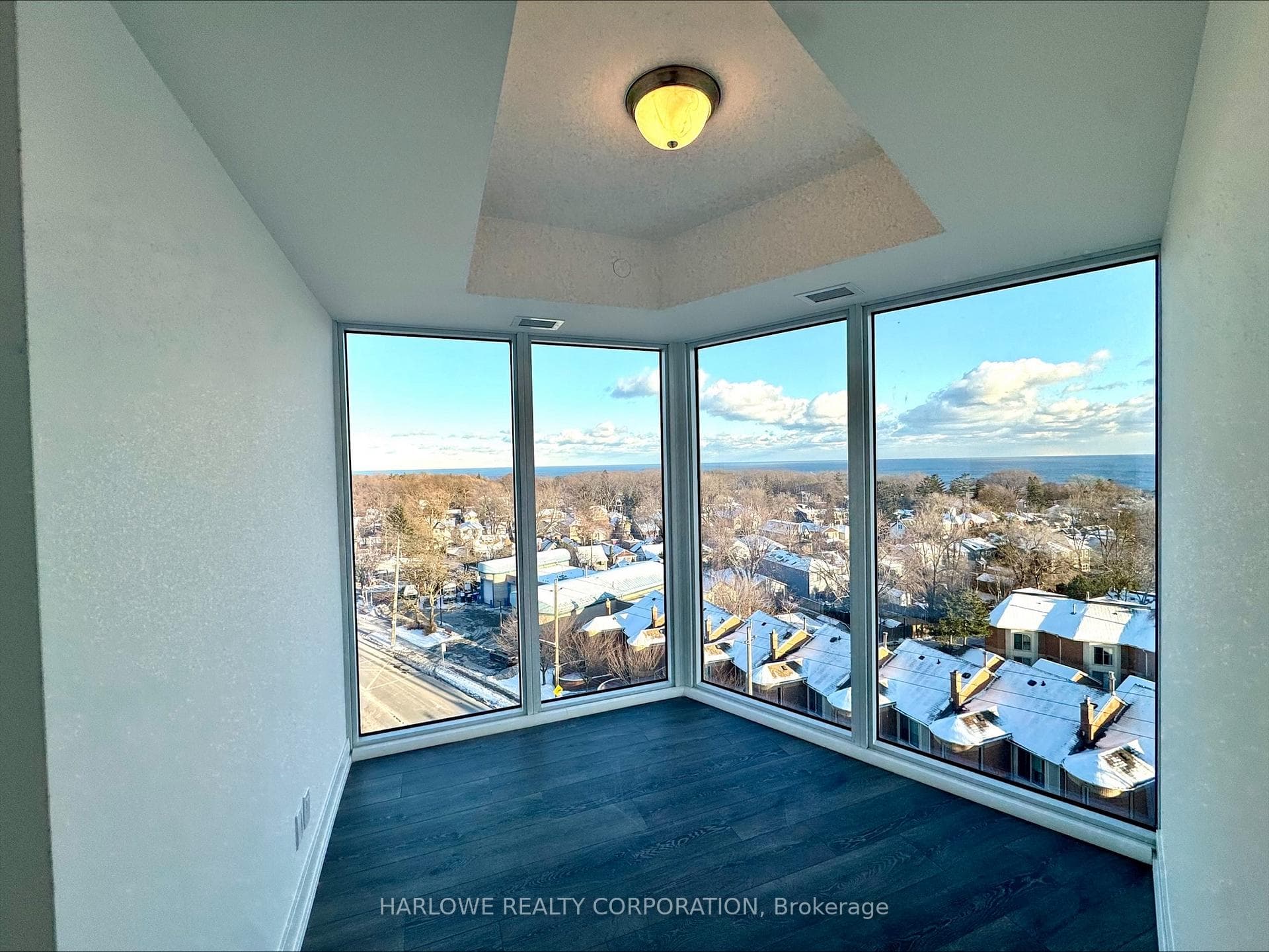 2 Manderley Drive Unit 909 photo 5