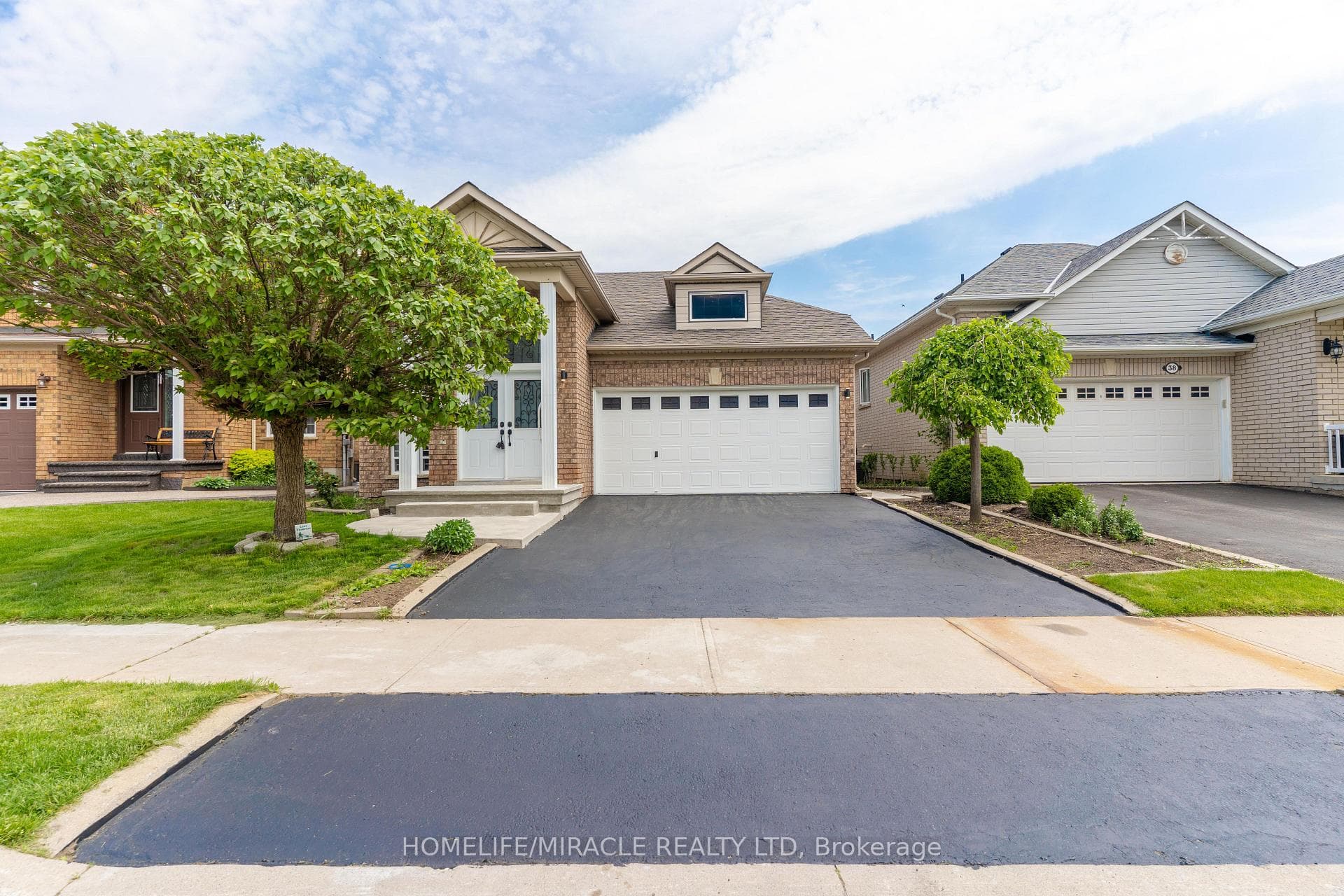 40 Valleypark Crescent photo 1