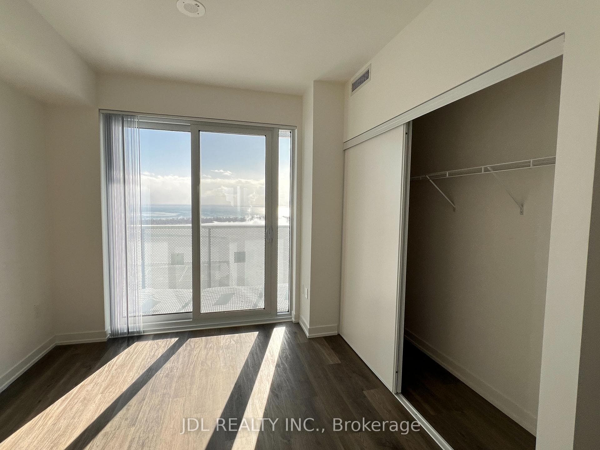 55 cooper Street Unit 5311 photo 19