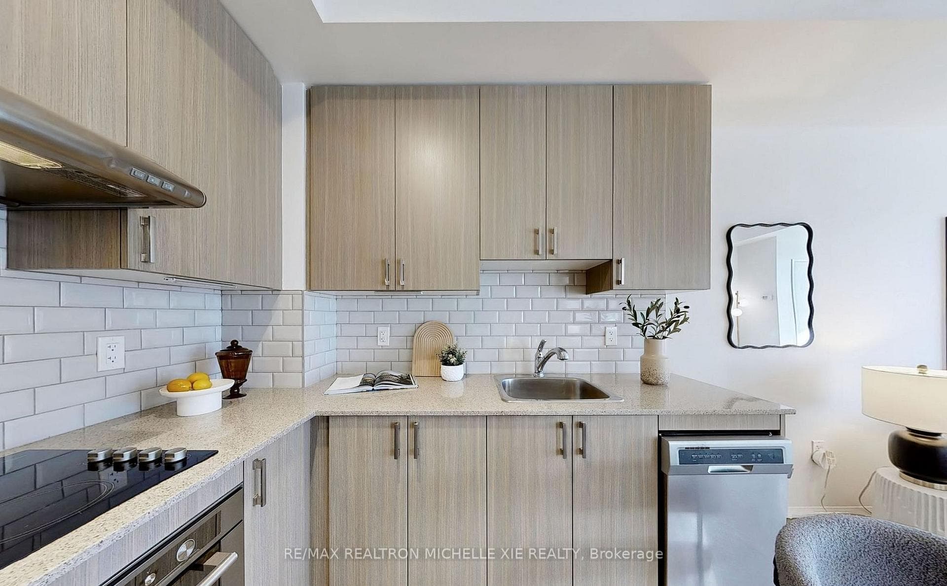 50 ANN O'REILLY Road Unit 210 photo 6