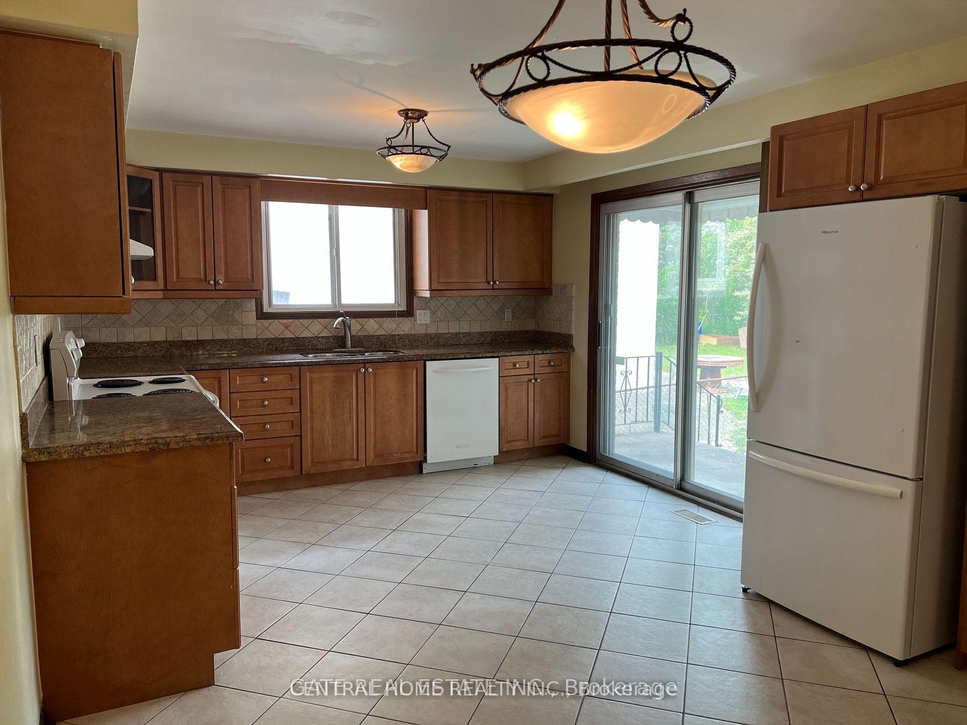 86 Pleasant Avenue photo 6