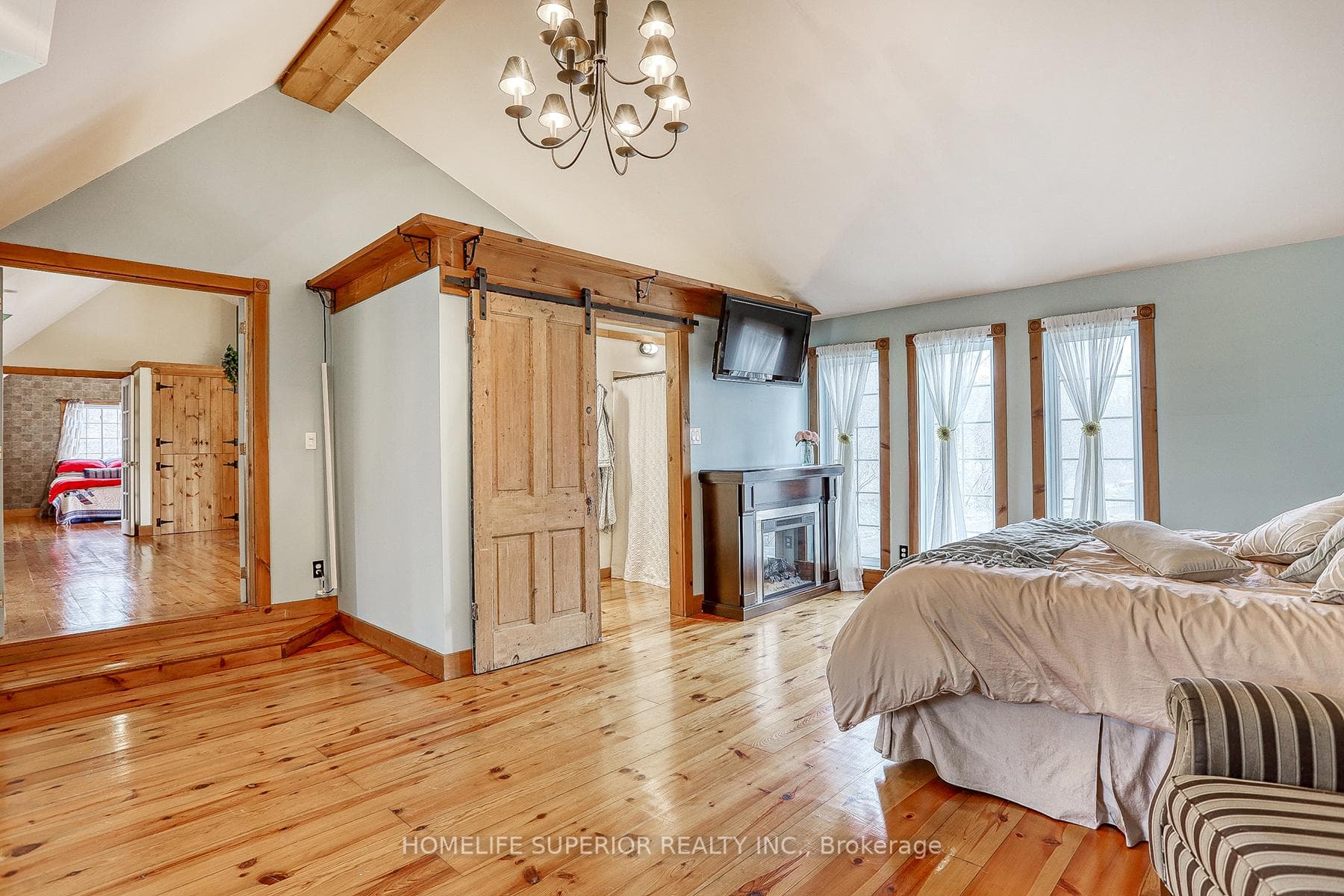 3795 Liberty Street photo 29