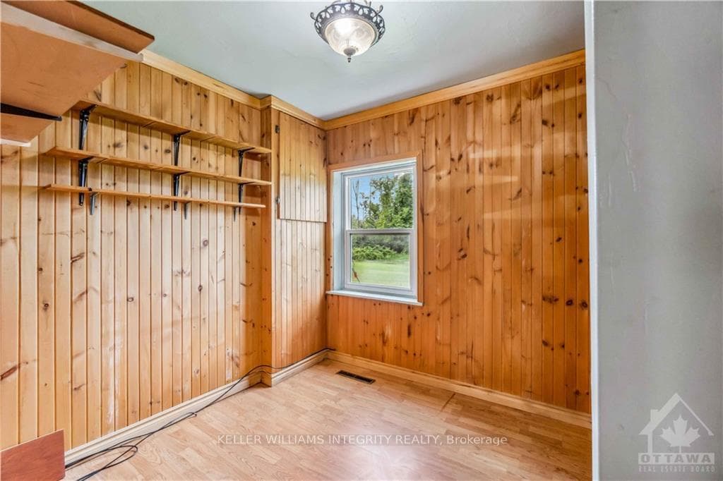 56 ERIC HUTCHESON Road photo 12
