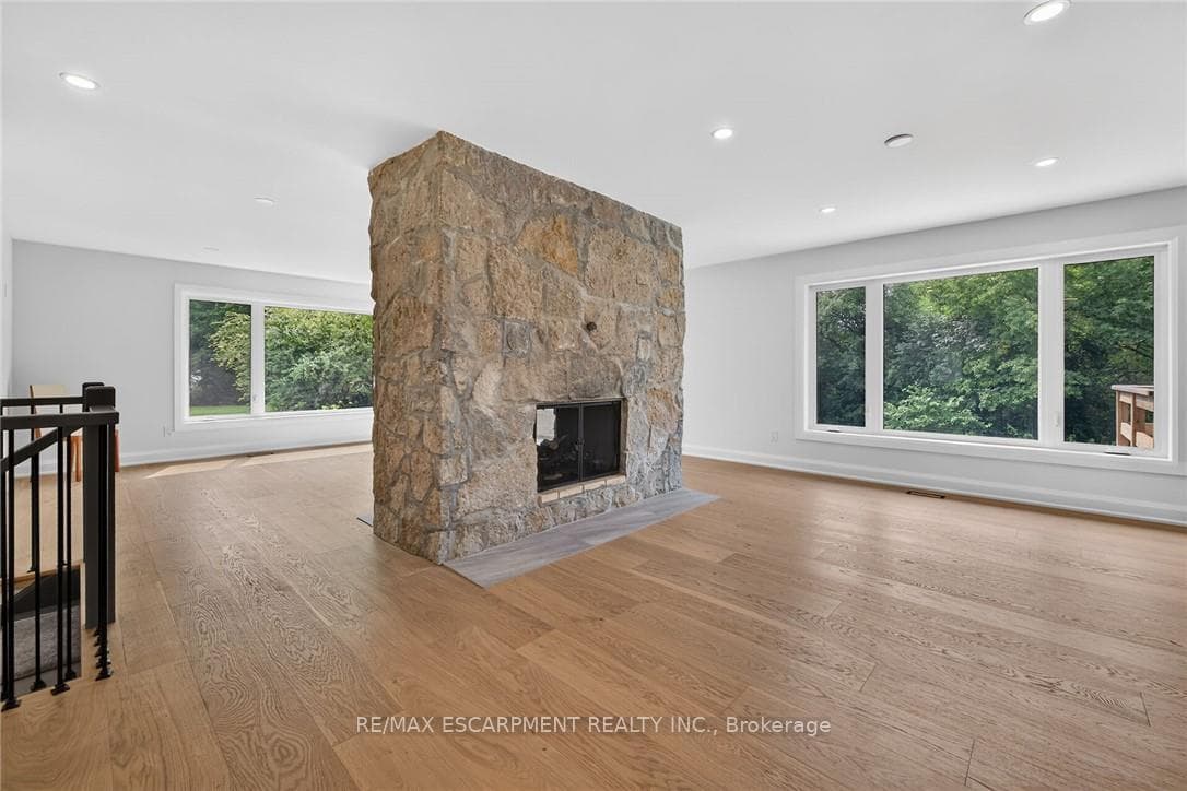 1376 Mineral Springs Road photo 15