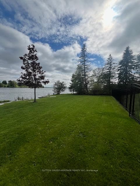 285 Stephenson Point Road photo 14