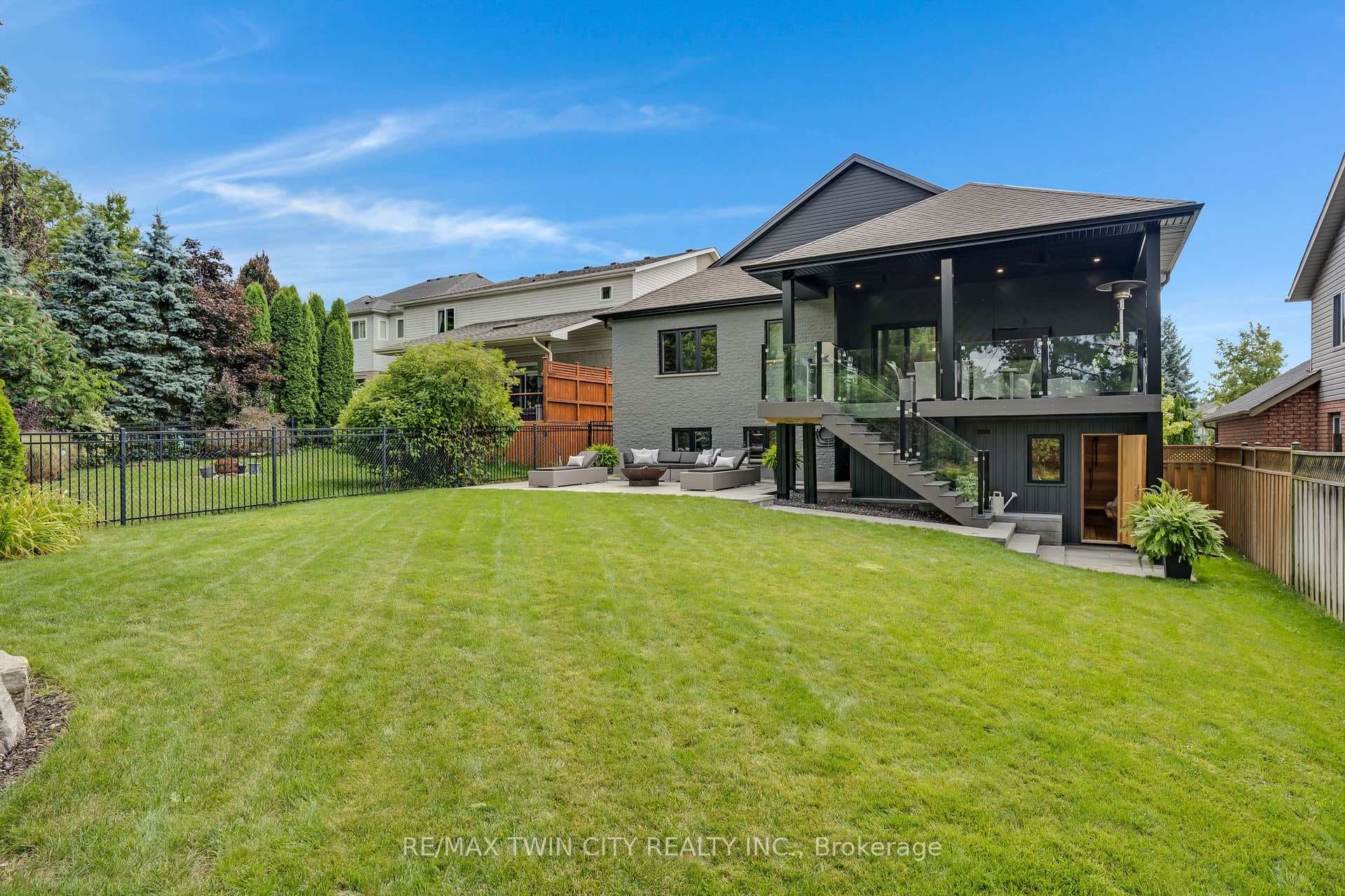 34 Woodcrest Court photo 39