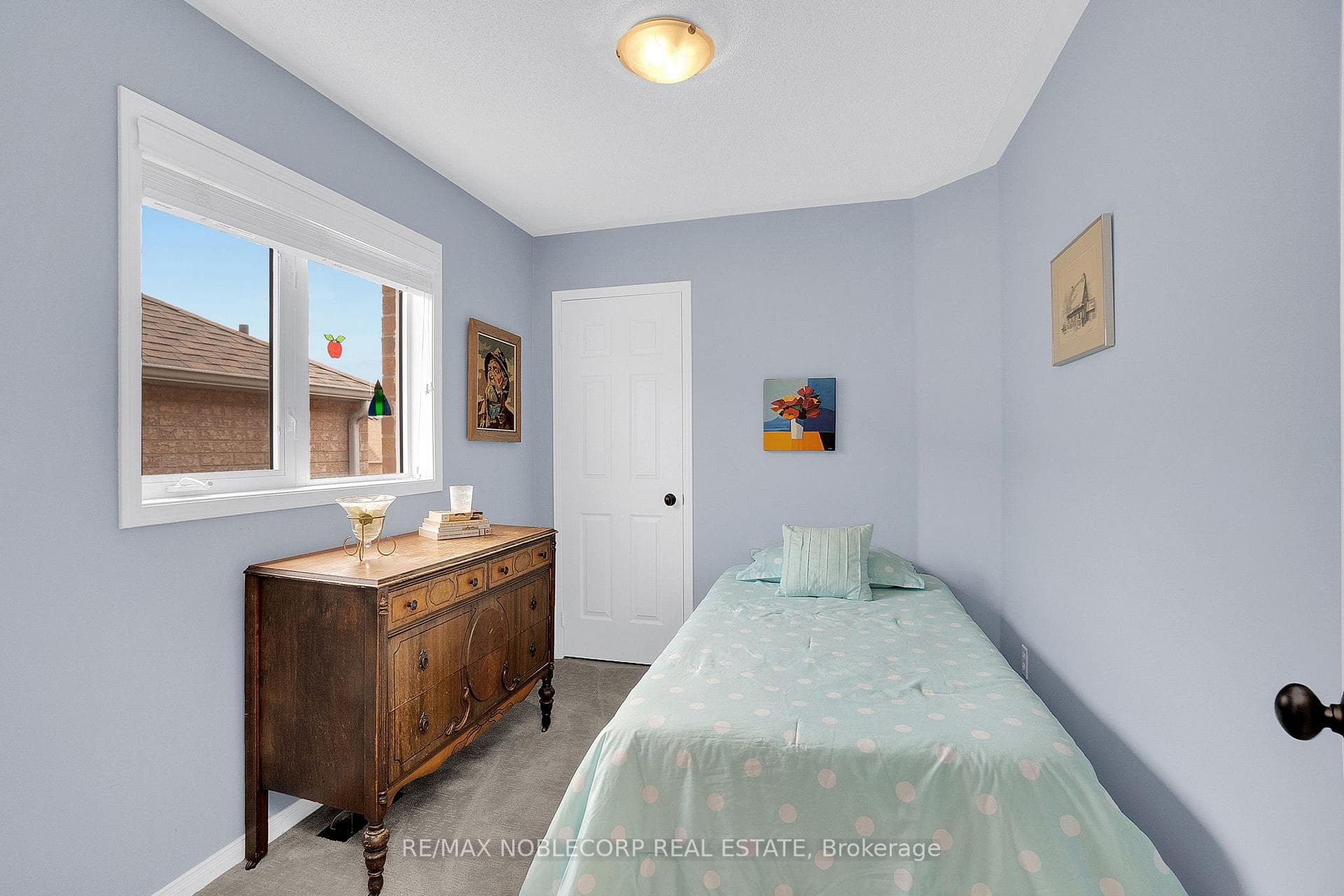 57 Senator Way photo 42