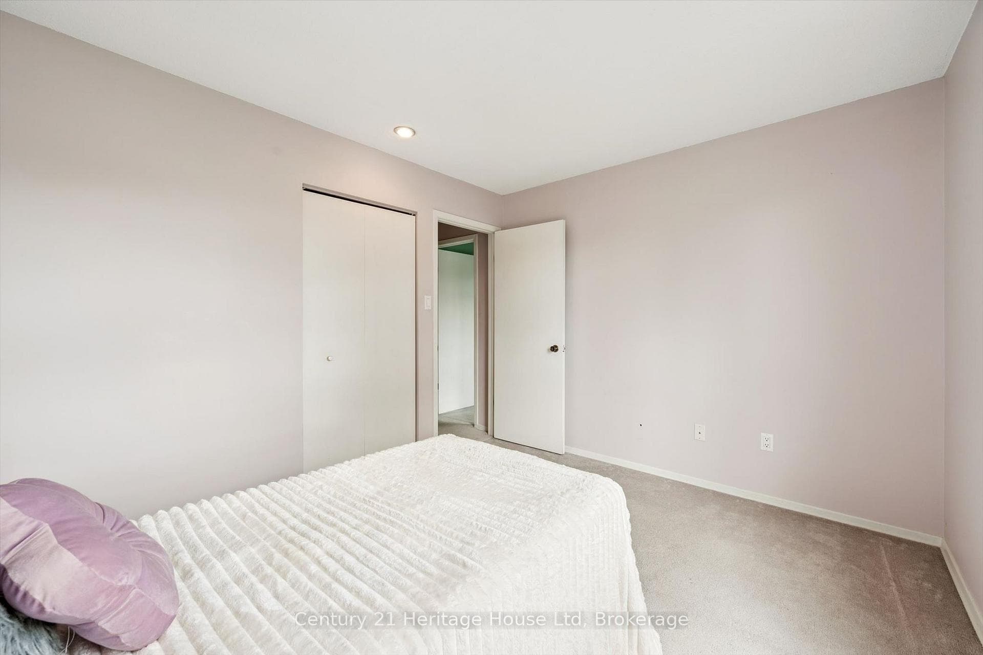 173 Janefield Avenue photo 27