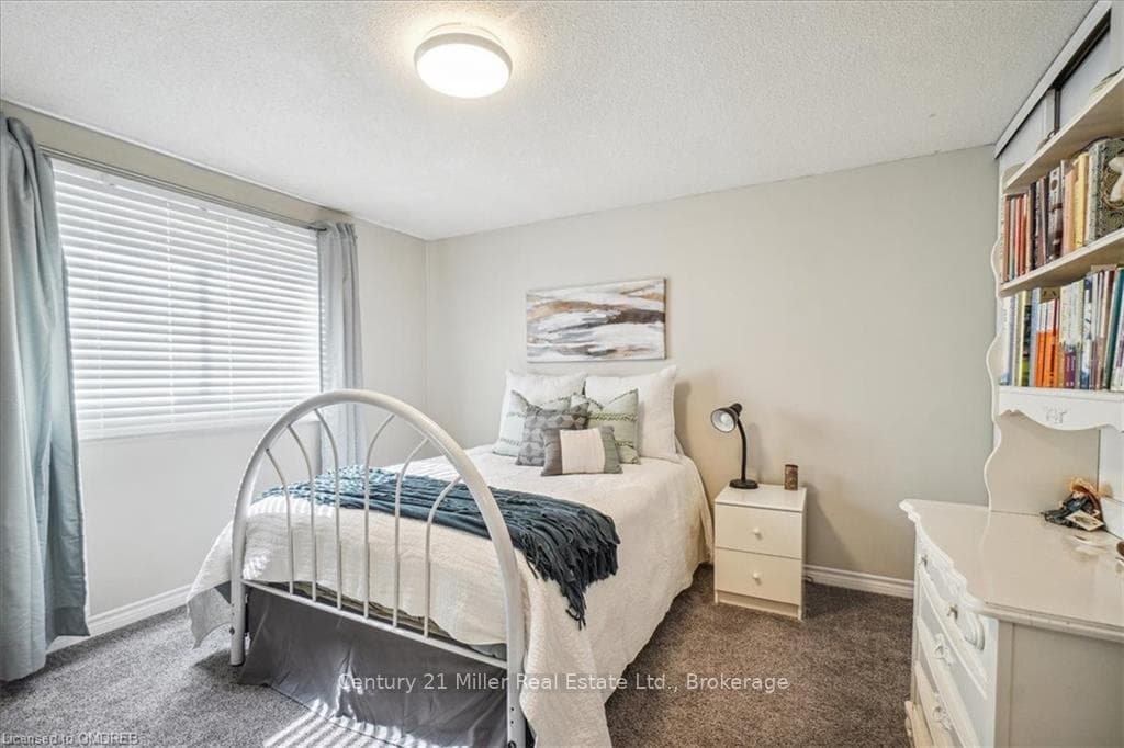 153 FIFE Road photo 29