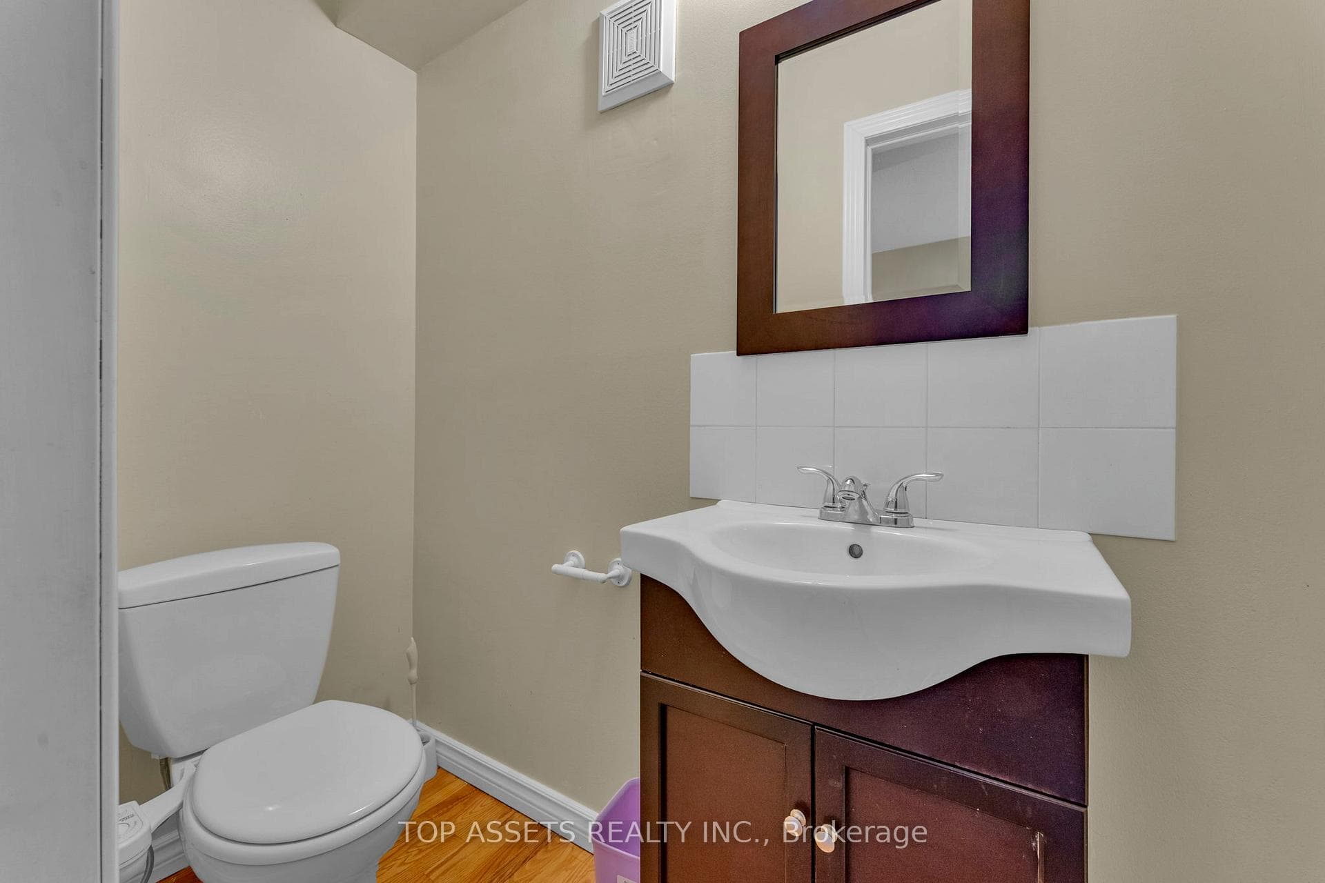 9 Earlthorpe Crescent Unit MAIN photo 10