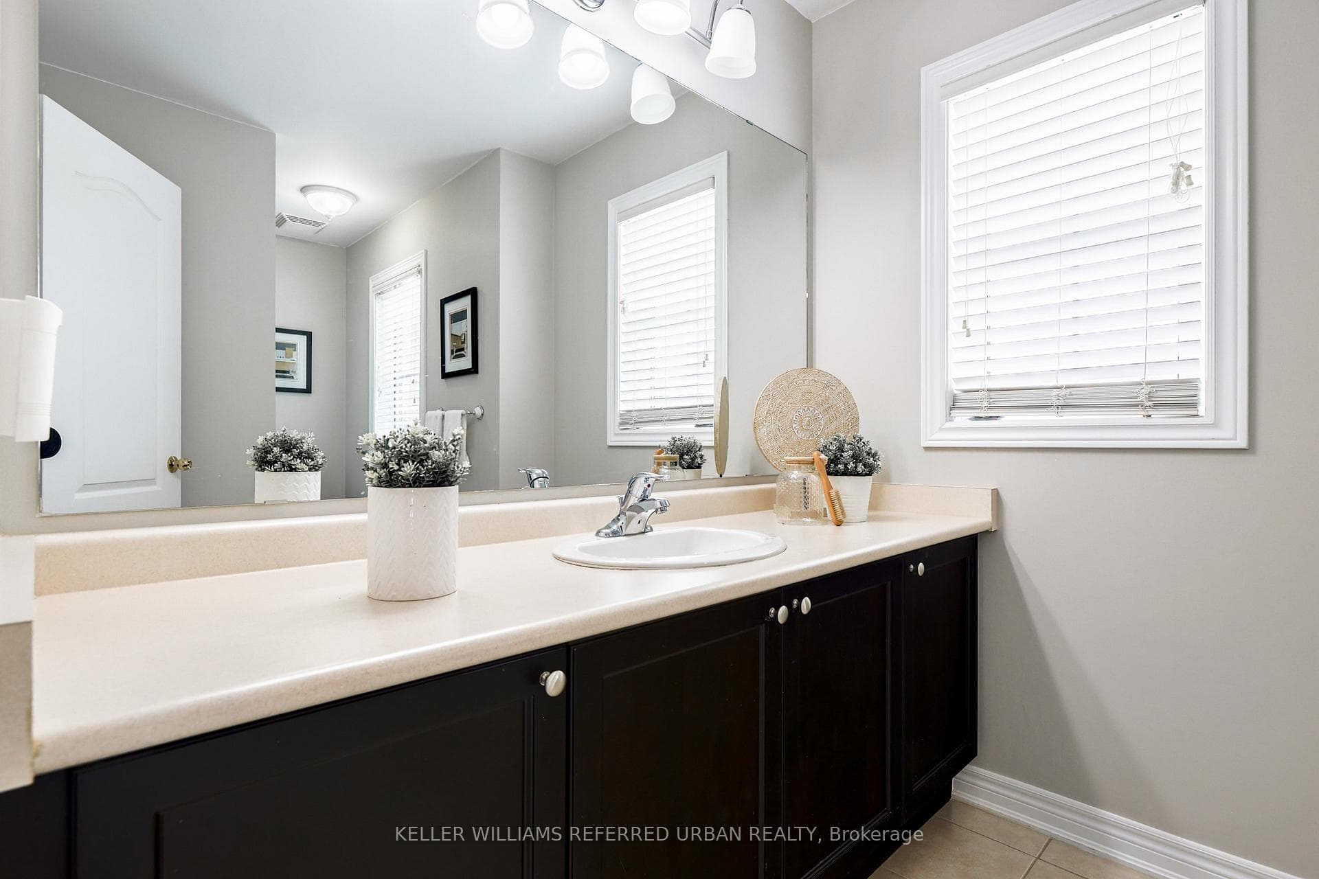 70 Mildenhall Place photo 29