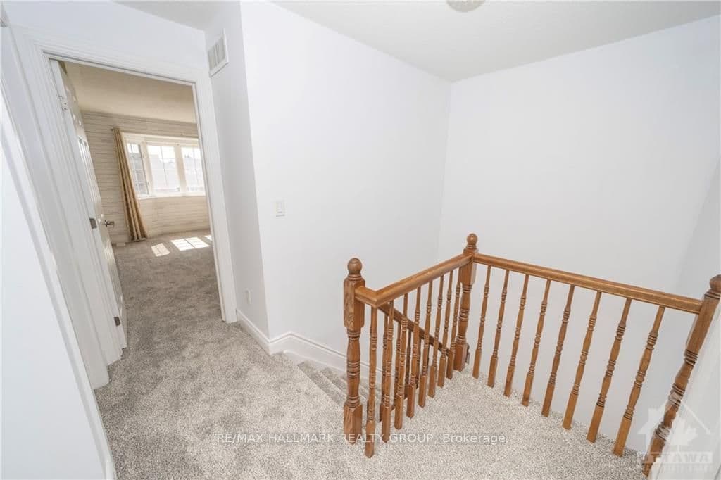 112 DESMOND TRUDEAU Drive photo 18