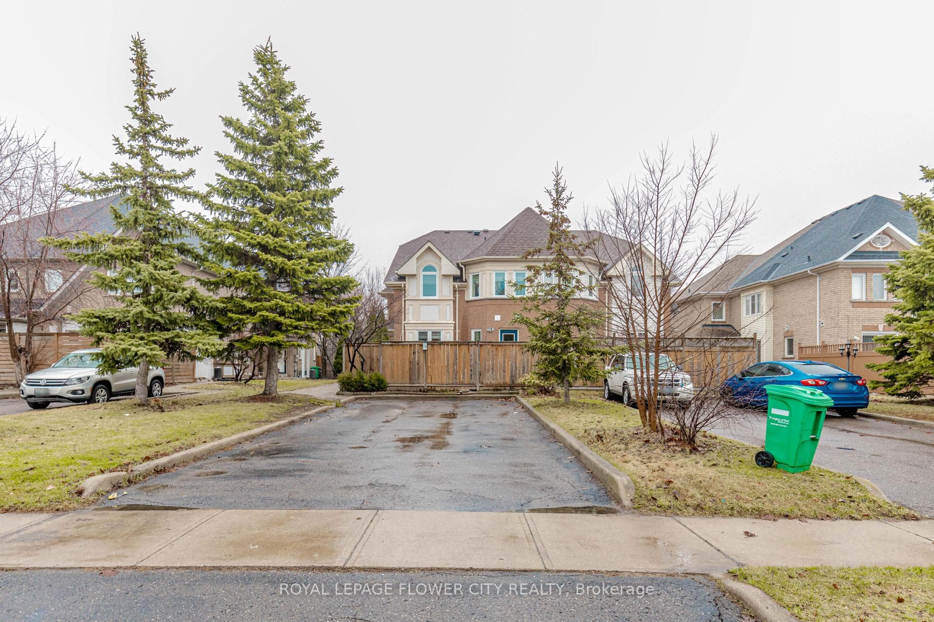 194 Pressed Brick Drive photo 3