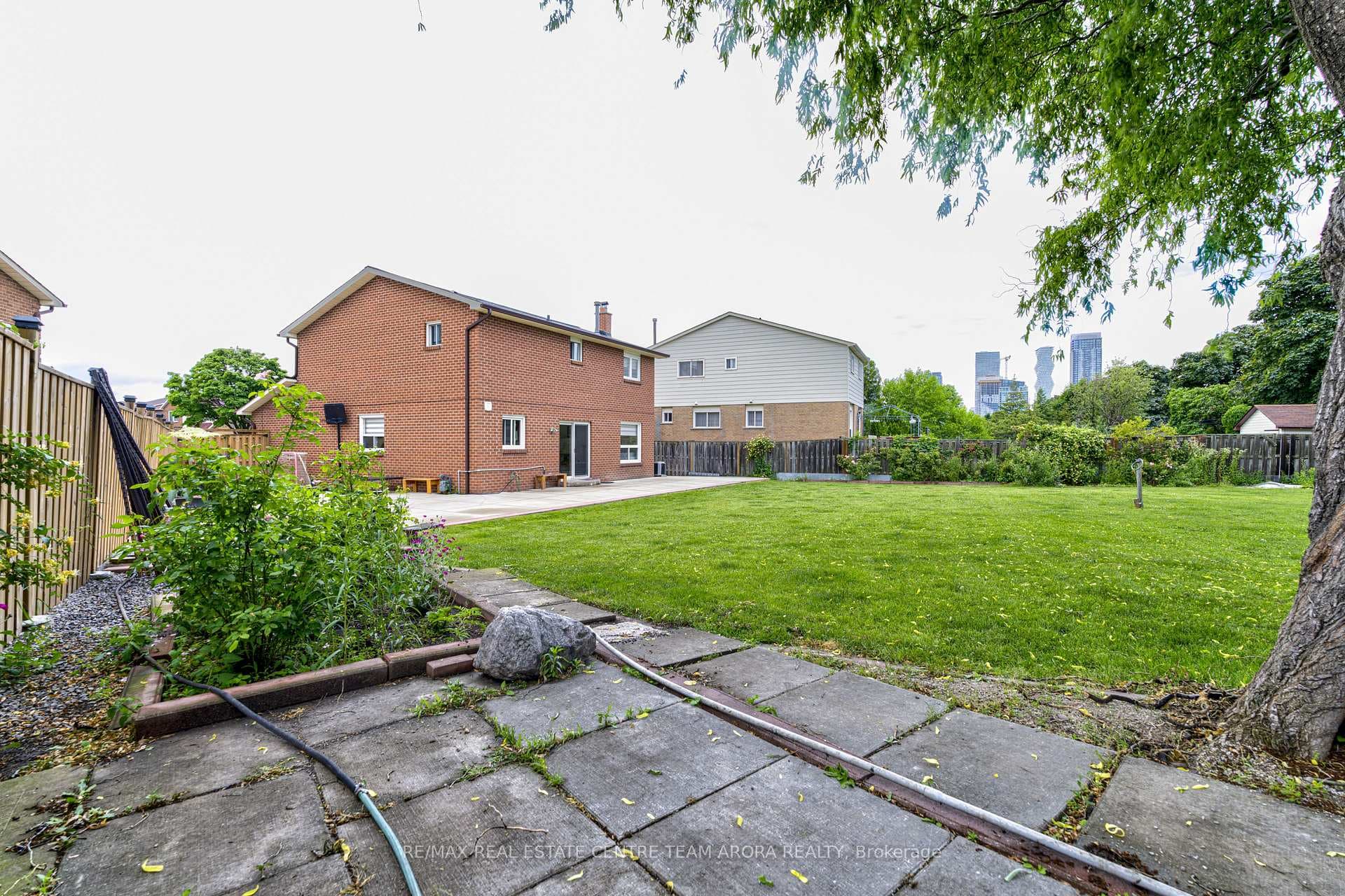 870 Messenger Meadow Drive photo 39