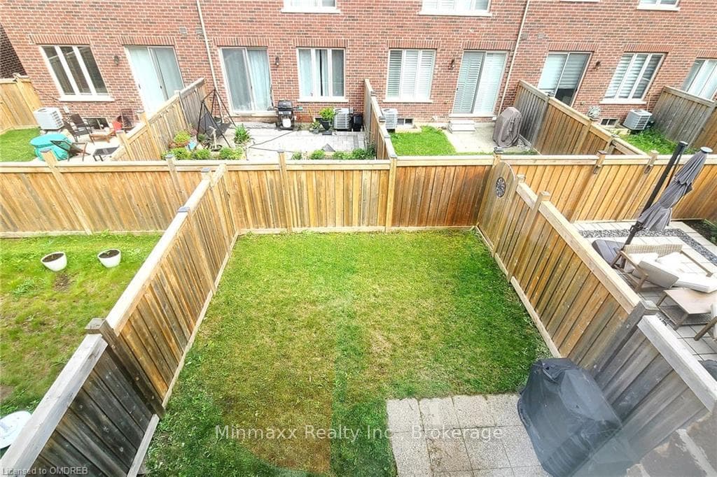 93 TASKER COURT Court photo 40