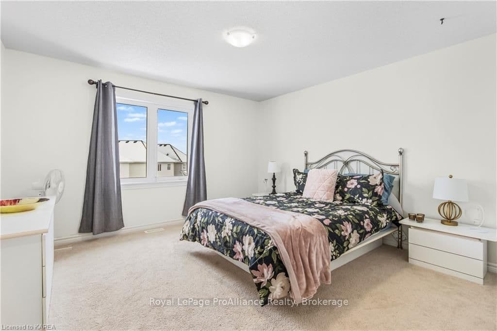 1019 BLUFFWOOD Avenue photo 27