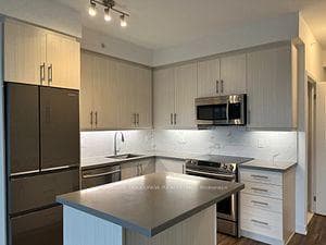 75 Oneida Crescent Unit 403 photo 5