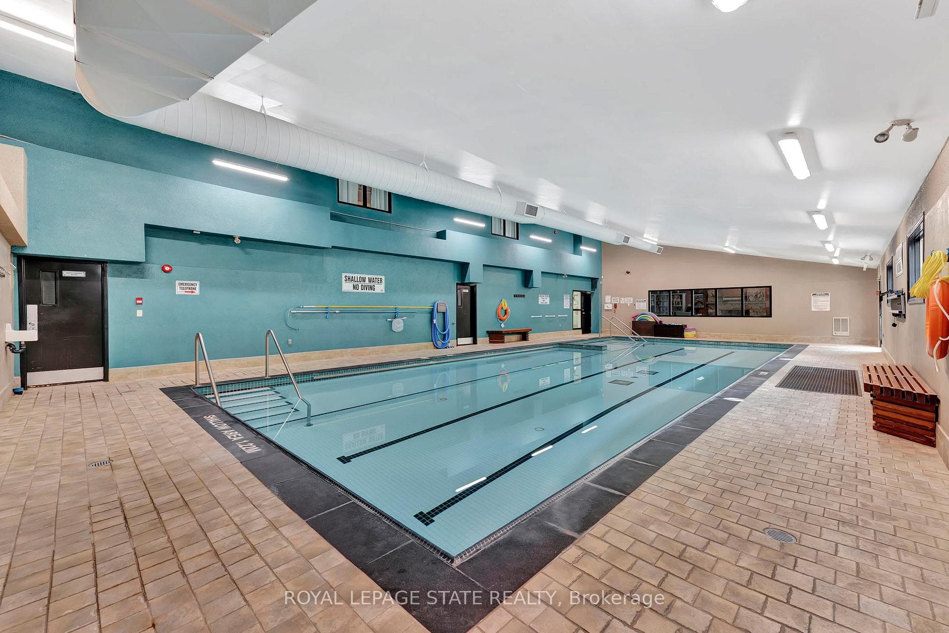 500 Silverbirch Boulevard Unit 101 photo 34
