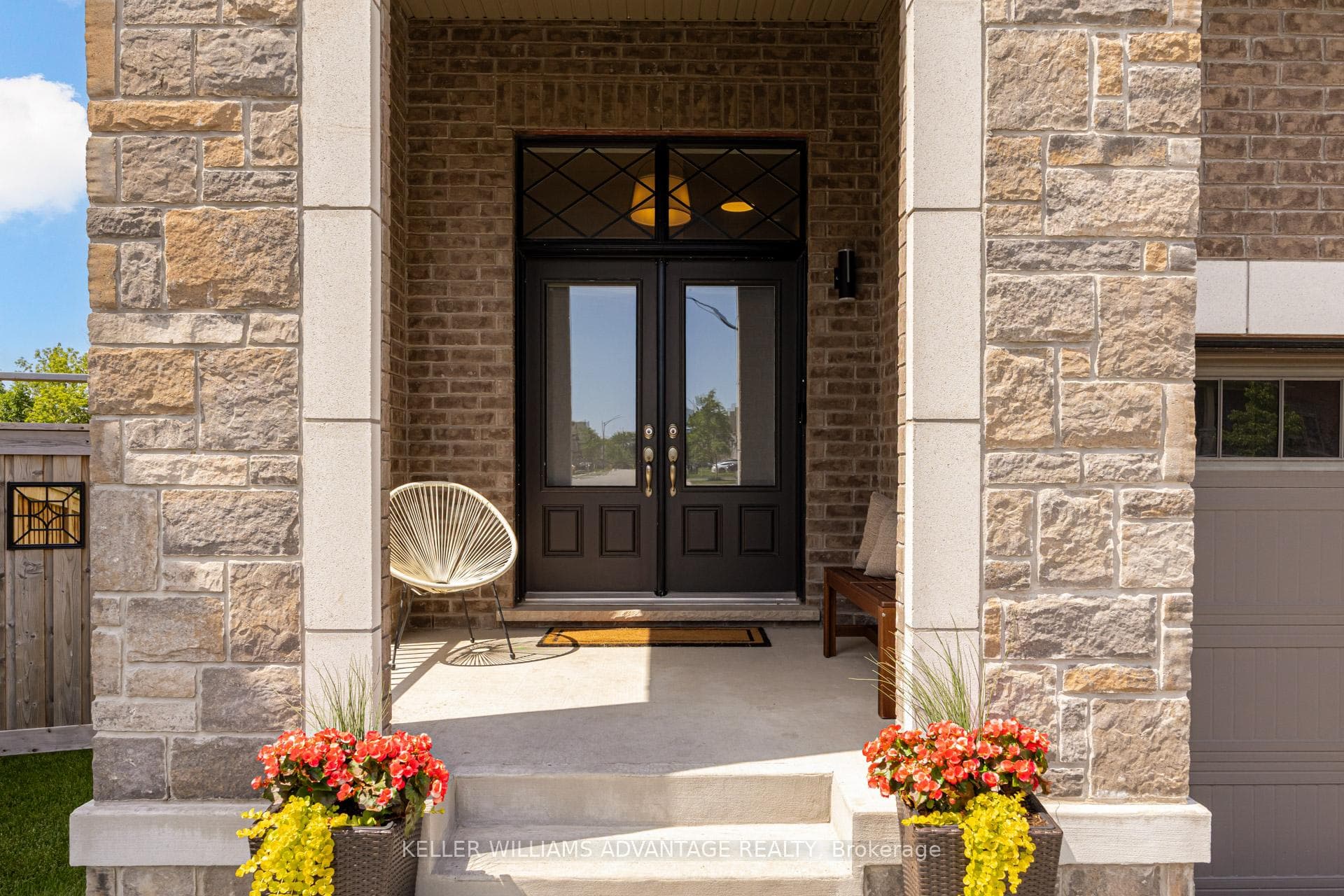 46 Sutcliffe Drive photo 2