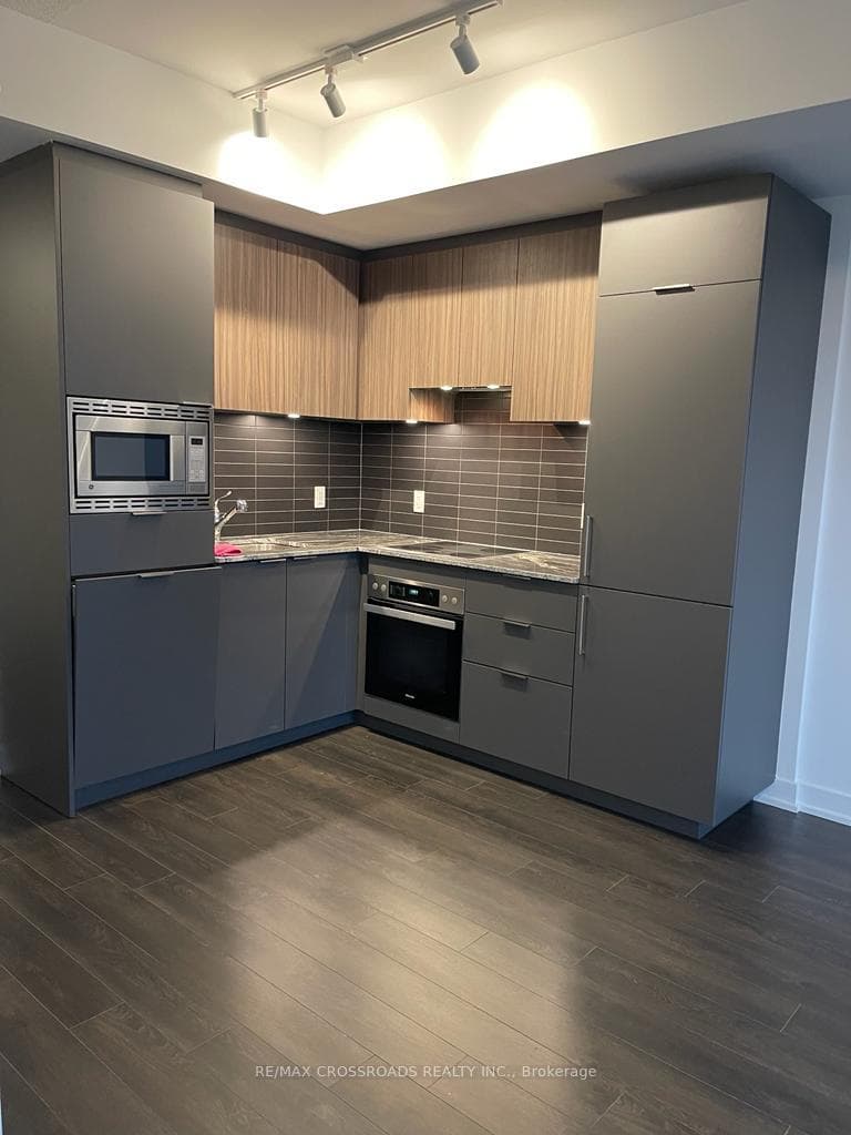 50 O'Neill Road Unit 1312 photo 2