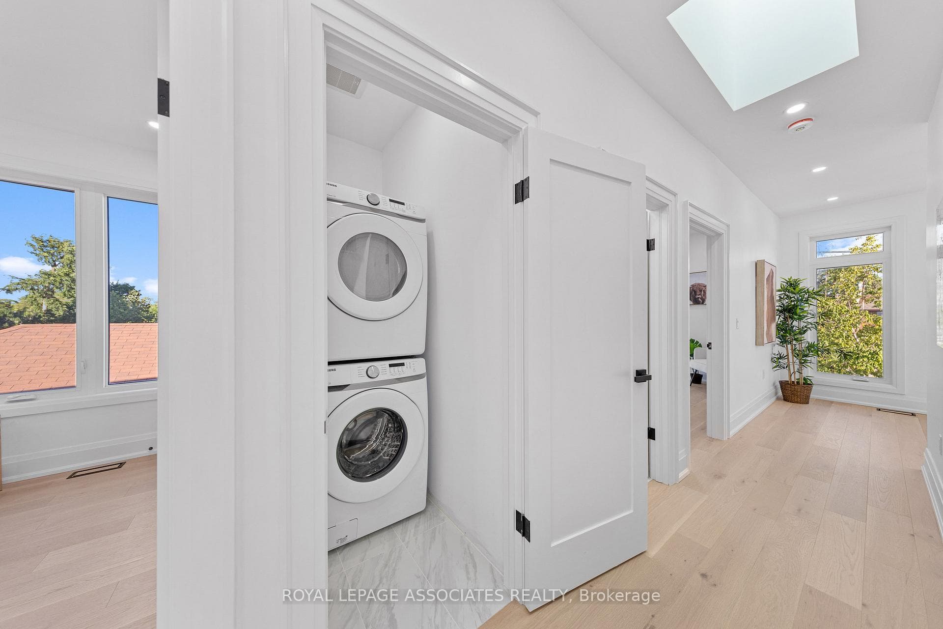 192 Tower Drive photo 27
