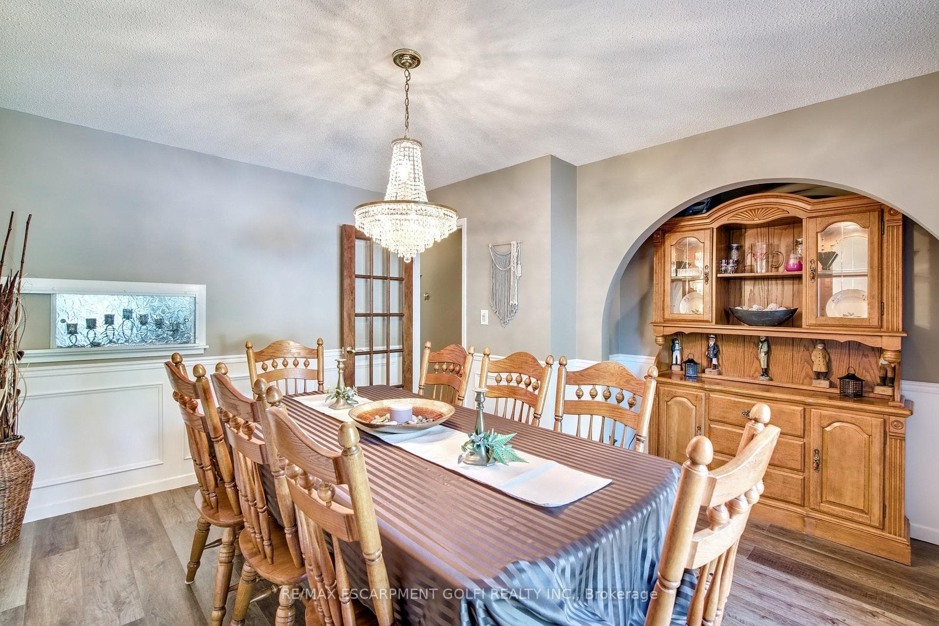 165 Woodrow Street photo 17