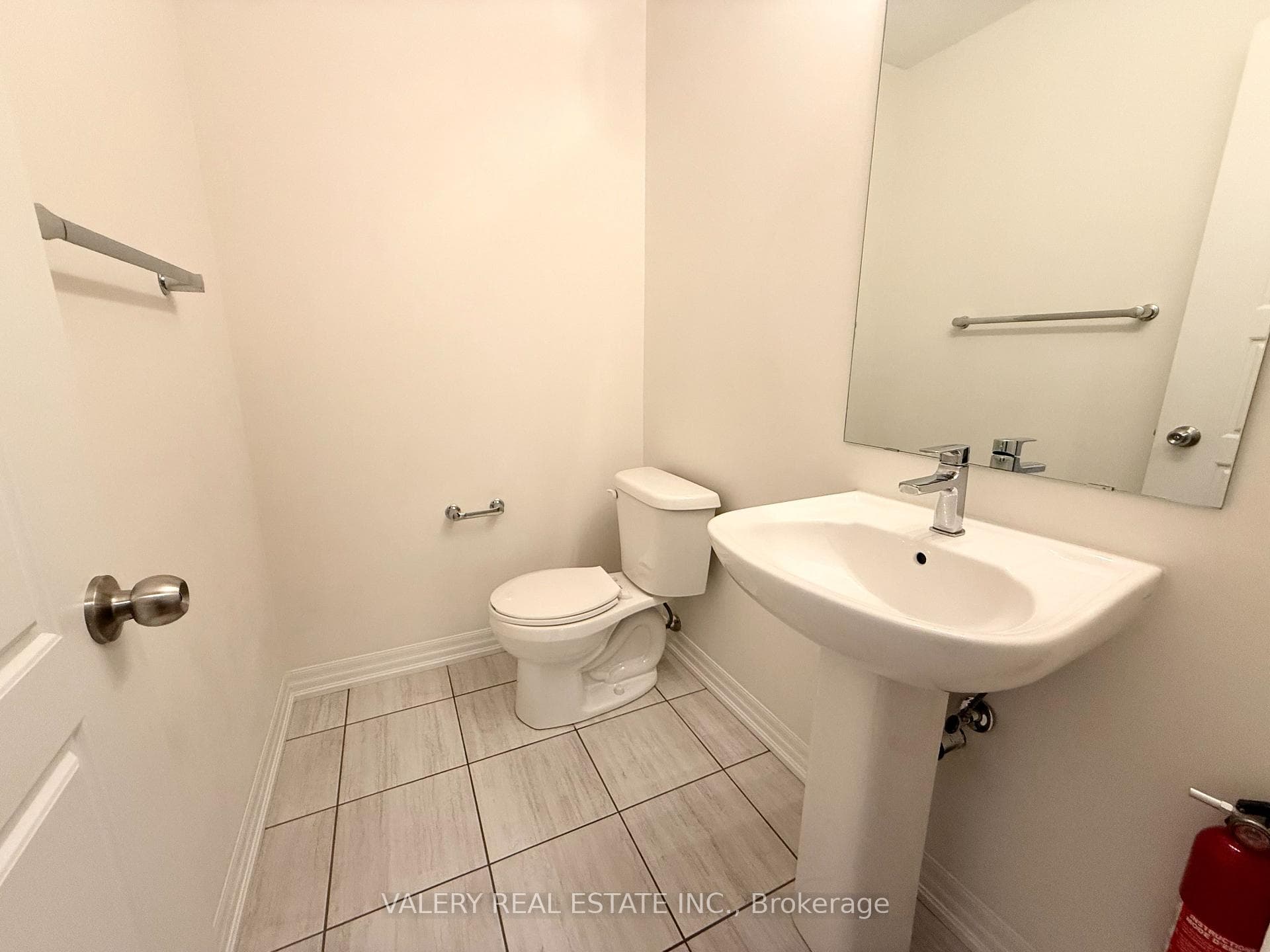 137 Bravo Lane photo 15