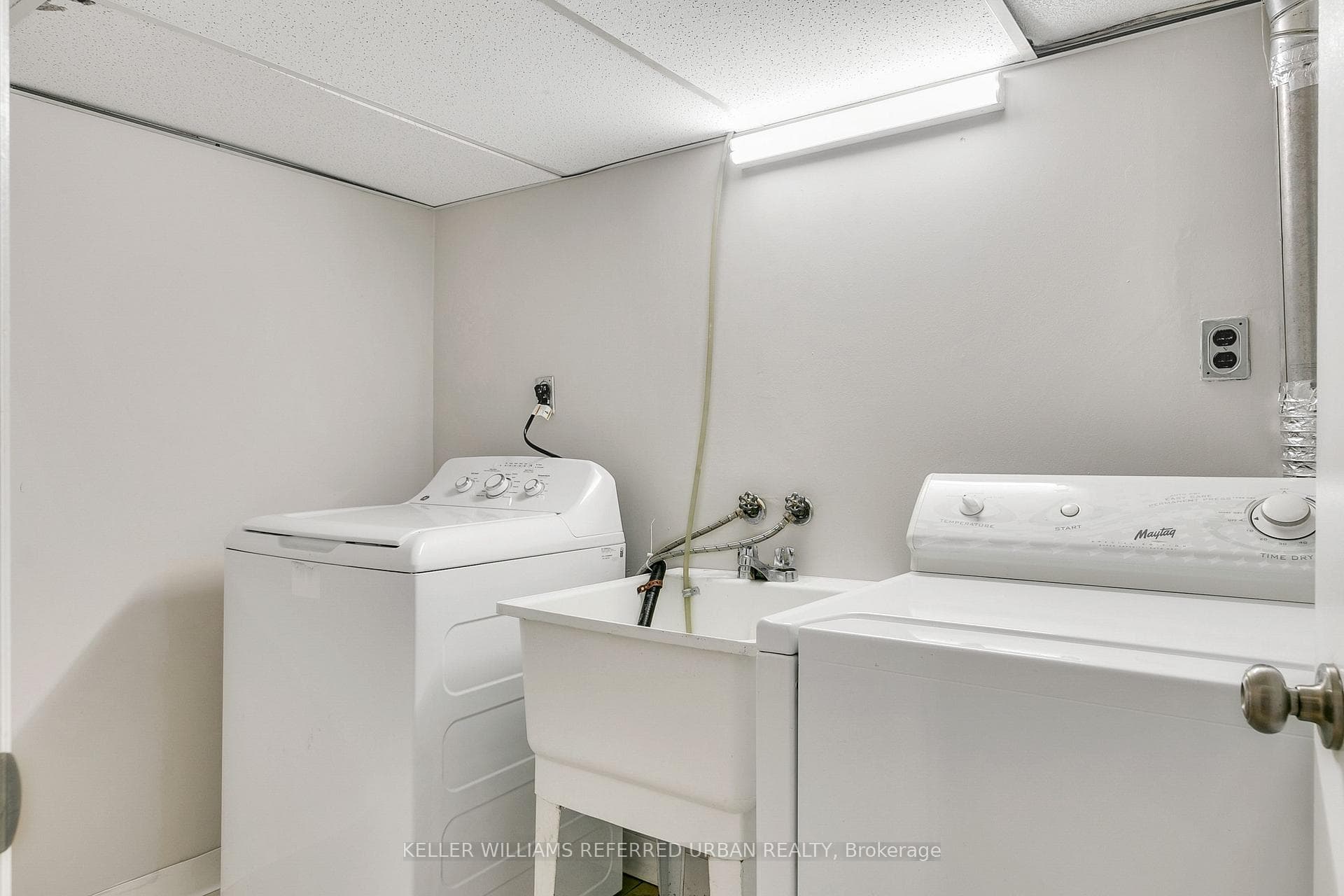 362 Brock Avenue photo 21