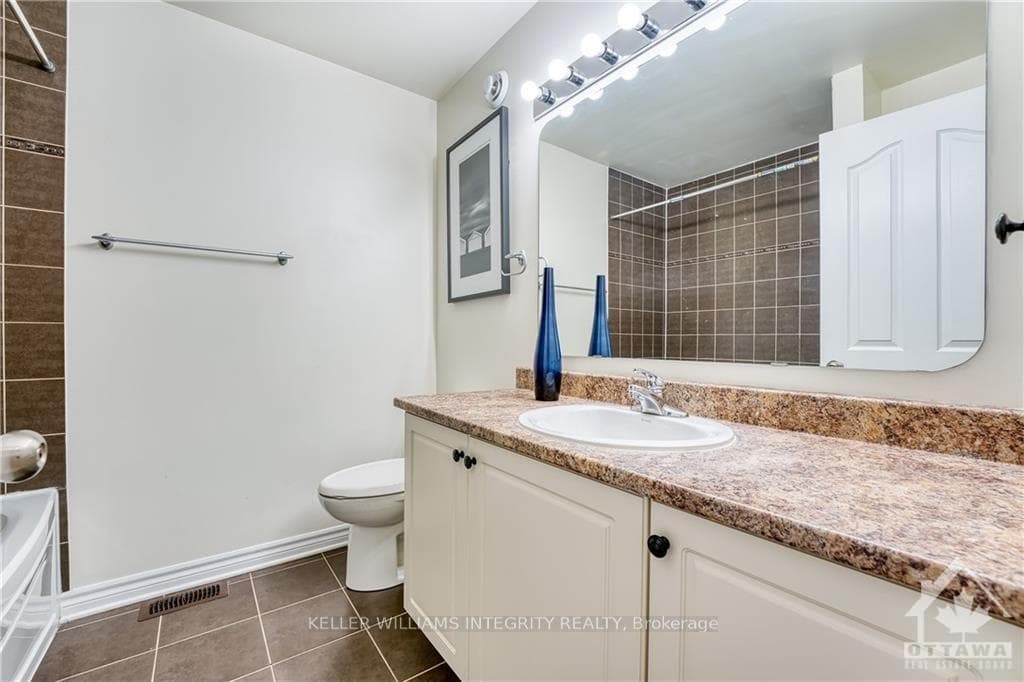 531 REMNOR Avenue photo 21