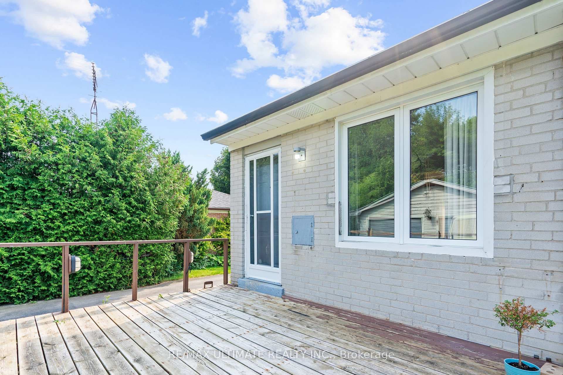 65 Georgina Drive photo 27