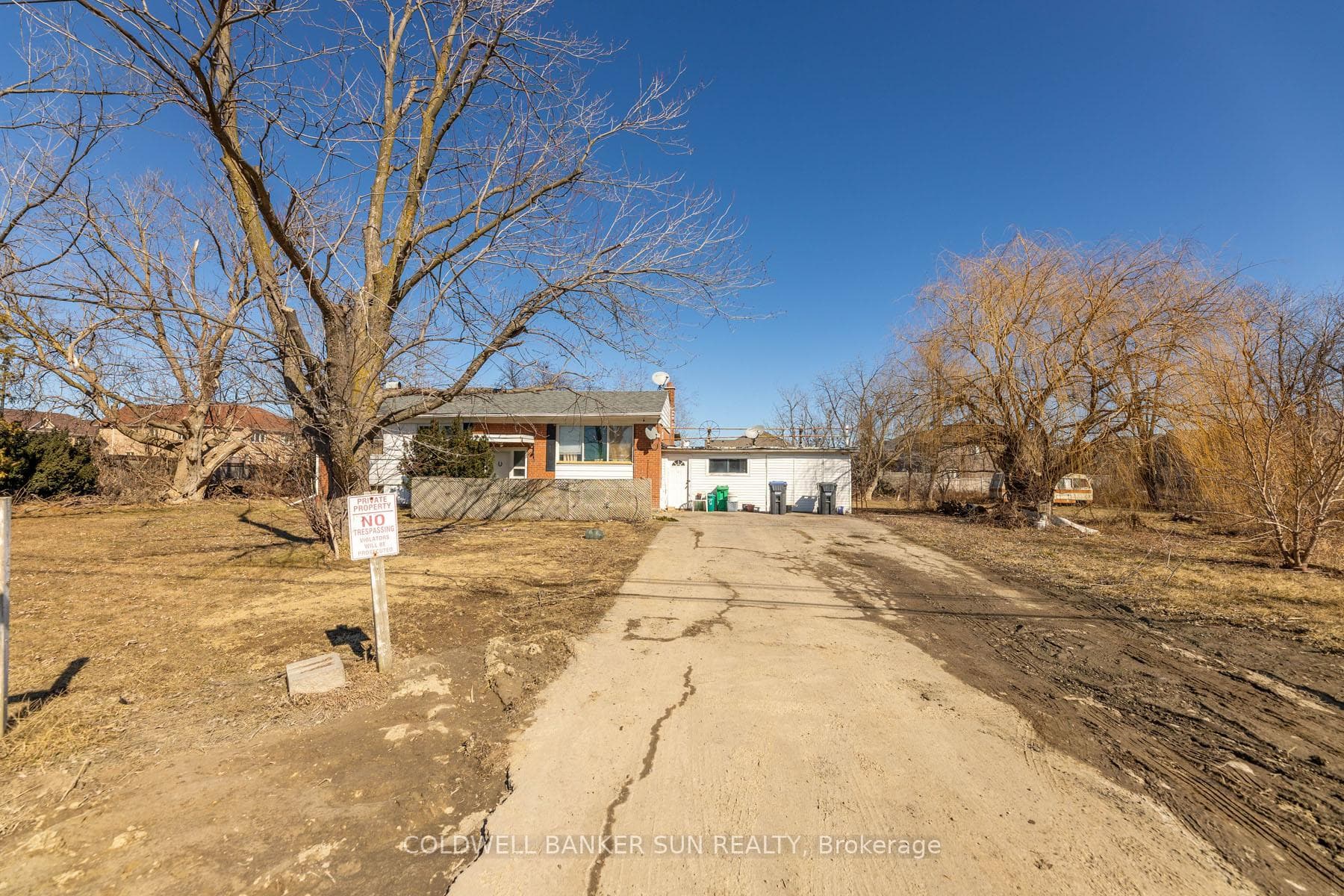 11623 Dixie Road photo 11
