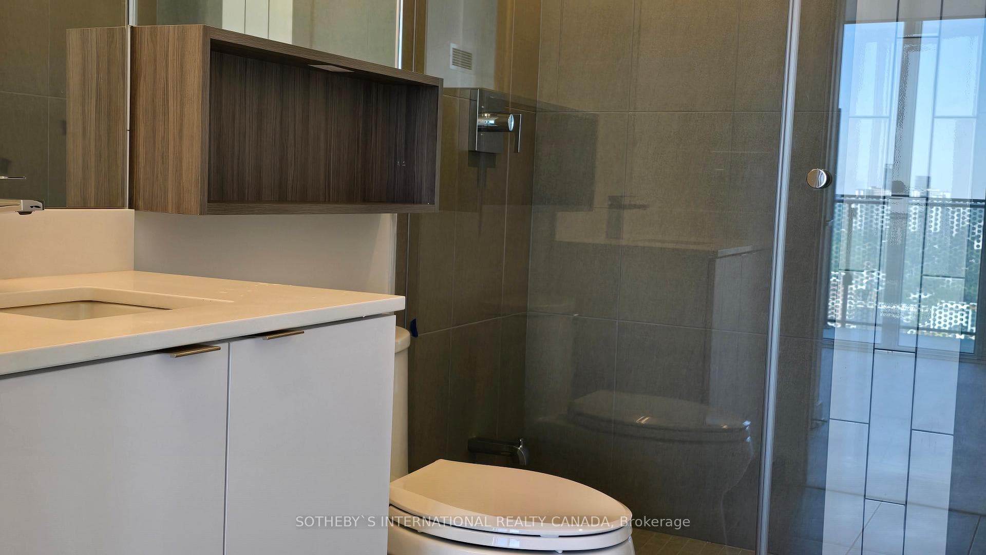 70 Princess Street Unit 3016 E photo 9