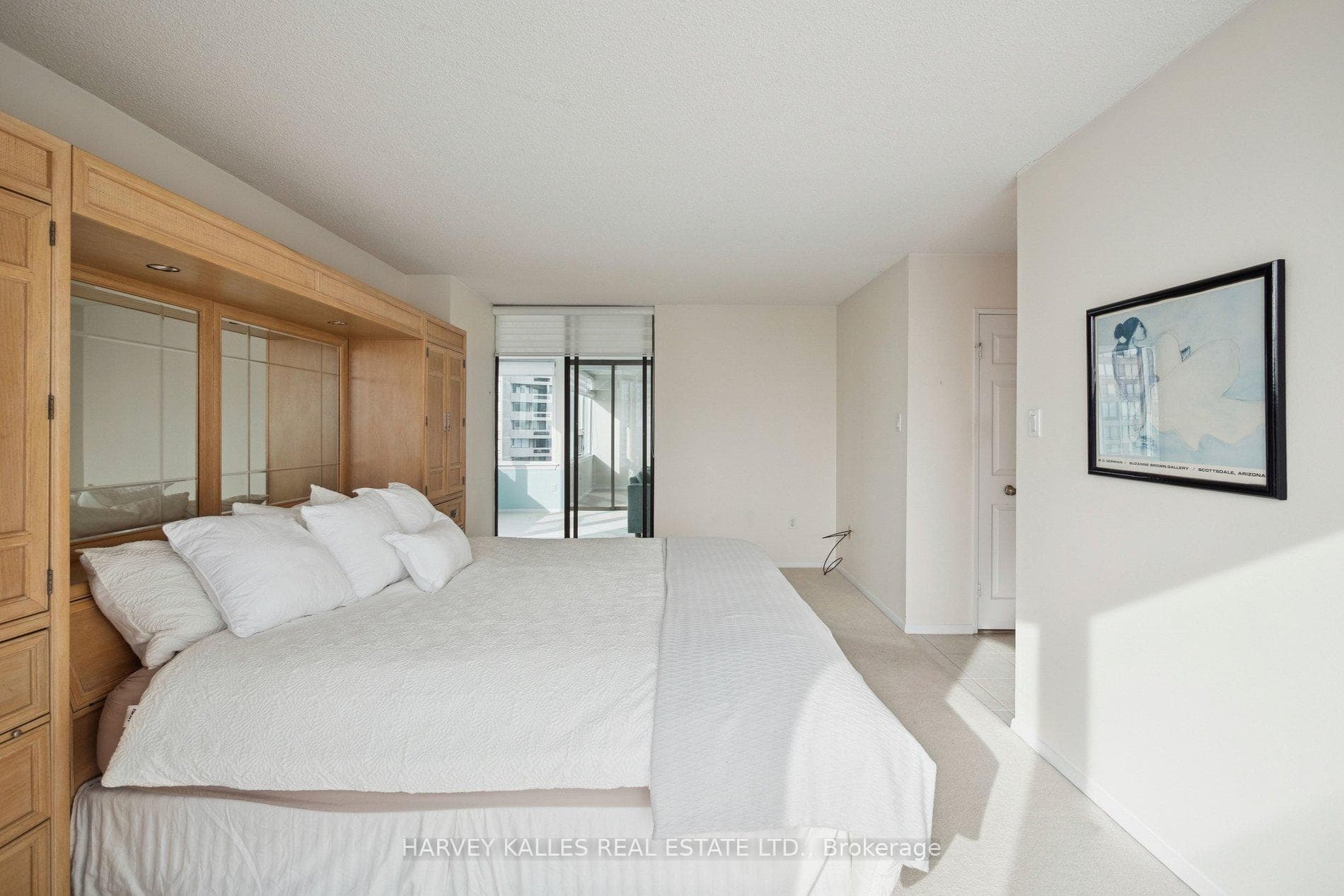 55 Skymark Drive Unit 2403 photo 35