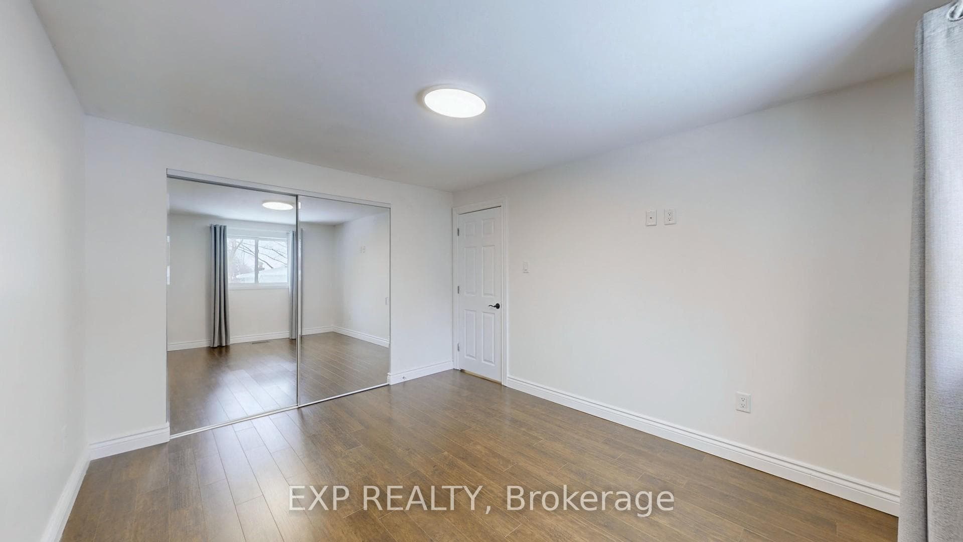 11 Avonmore Crescent photo 19