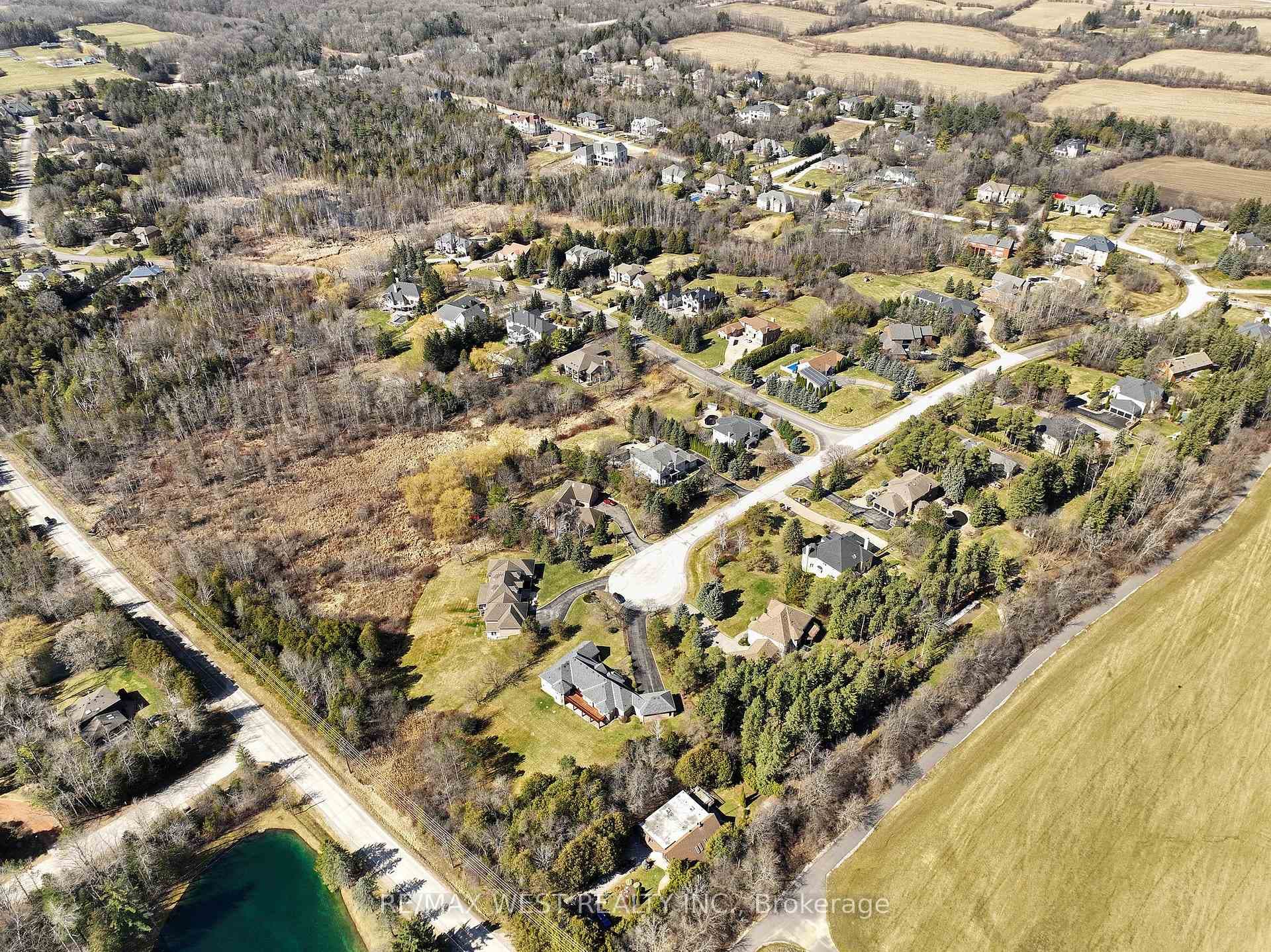 1 Cedar Ridge Road photo 32
