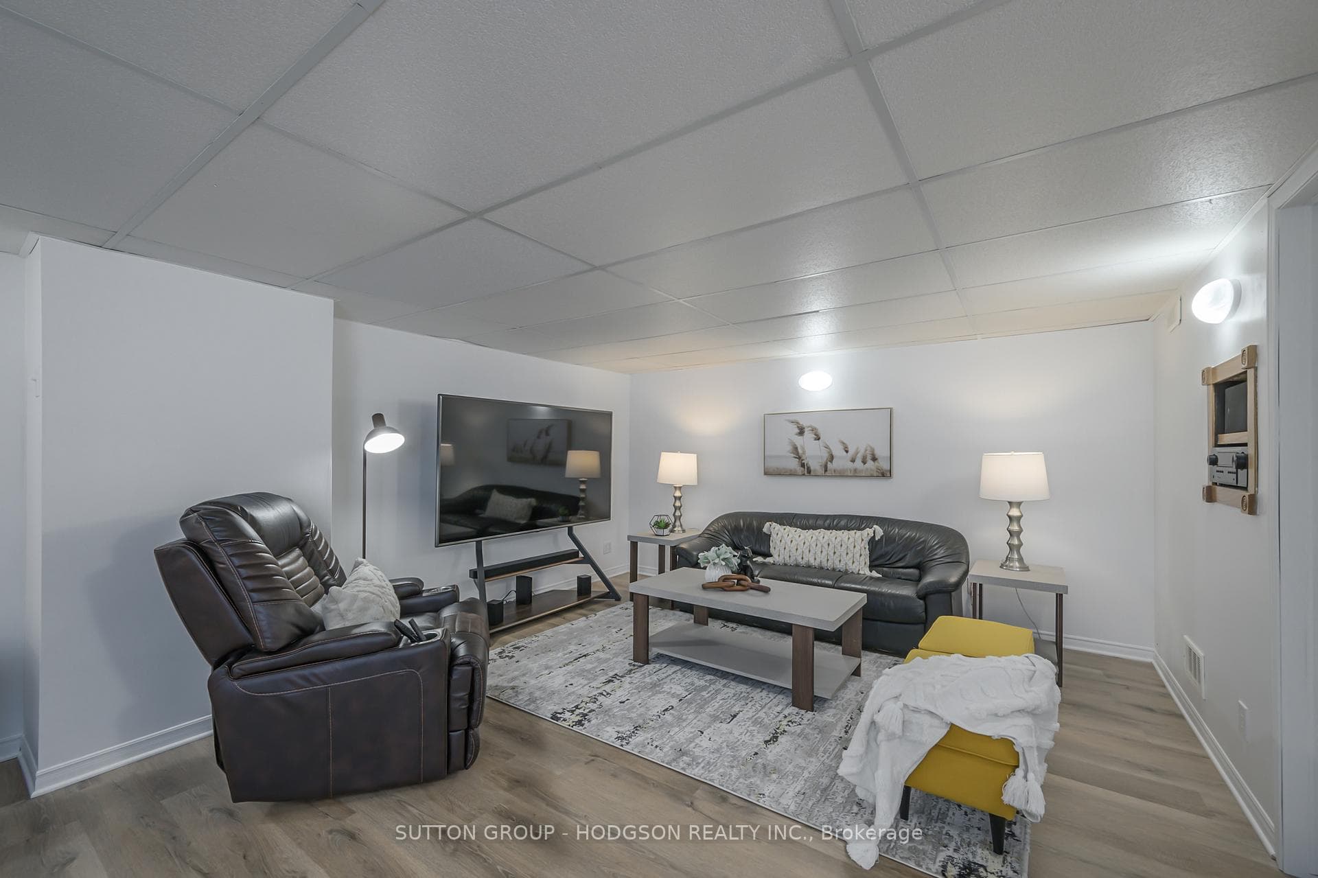 71 Laurel Crescent photo 29