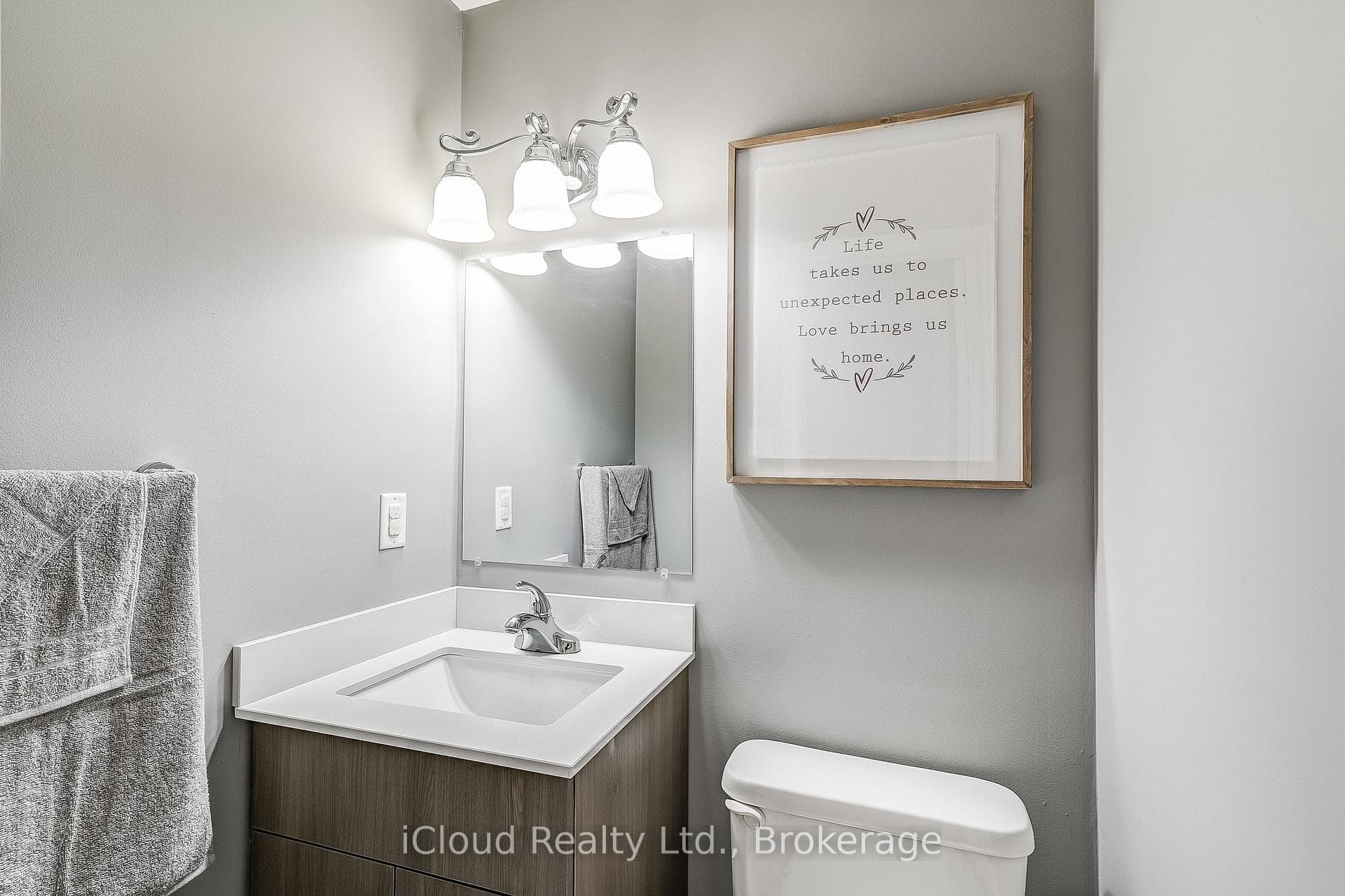 9 Timothy Lane photo 14