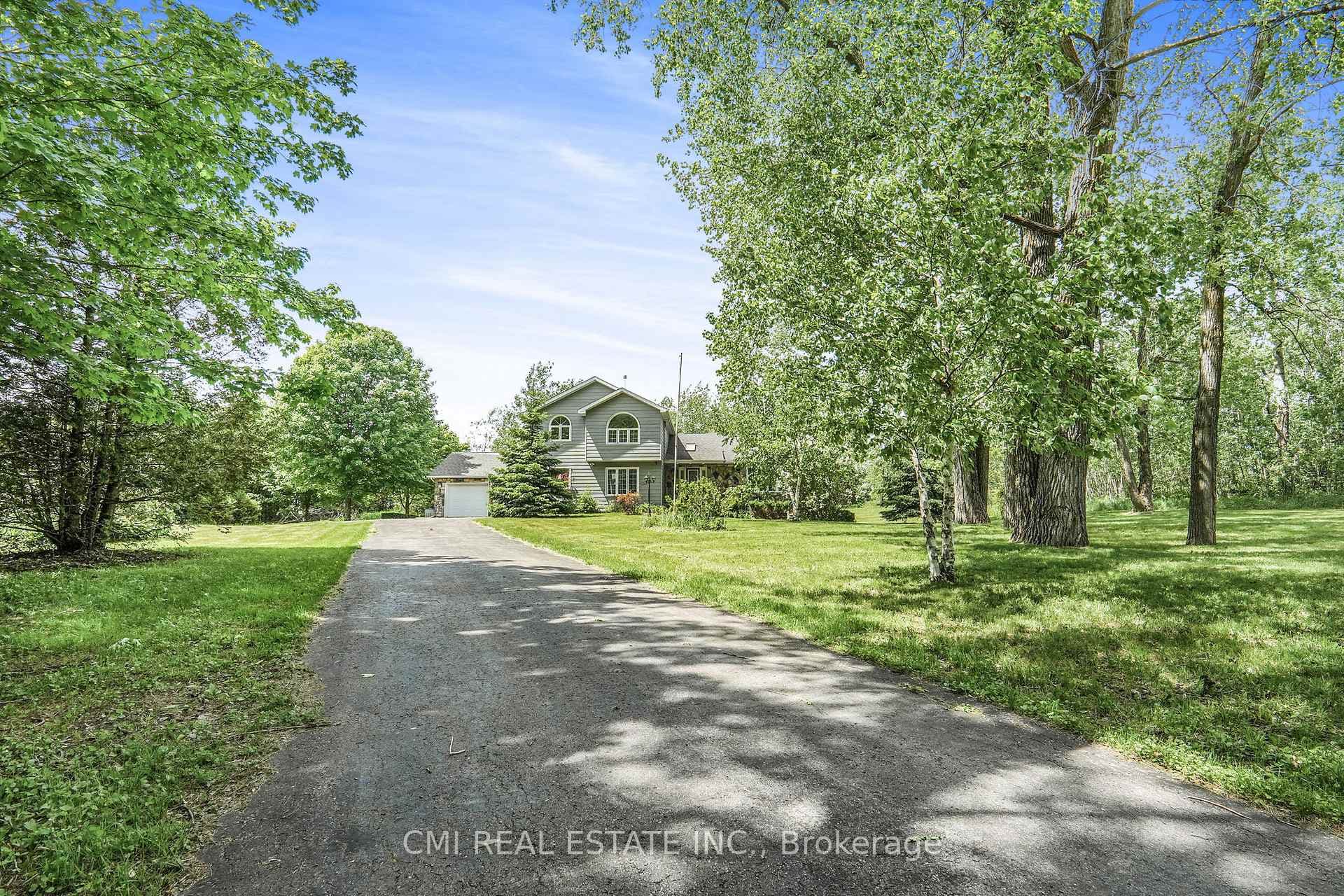 22139 Beauchamps Drive photo 1