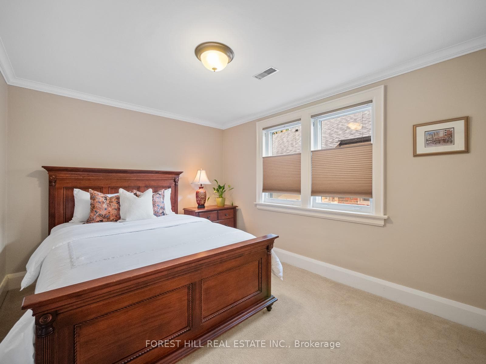 37 Heather Road photo 21