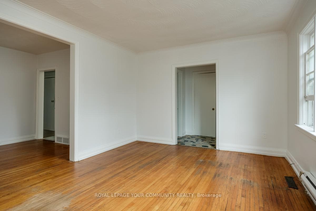 125 Major Mackenzie Drive Unit Main Floor photo 5