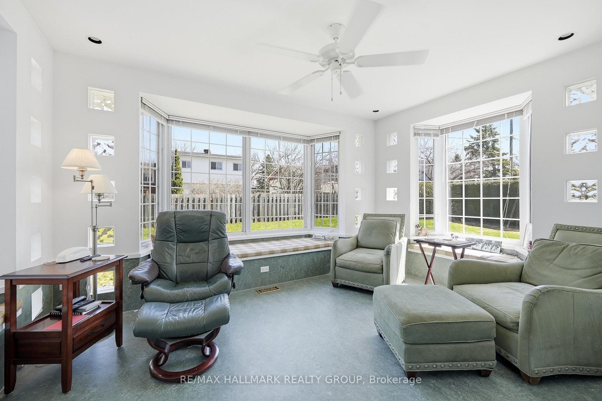 68 Corkstown Road photo 18