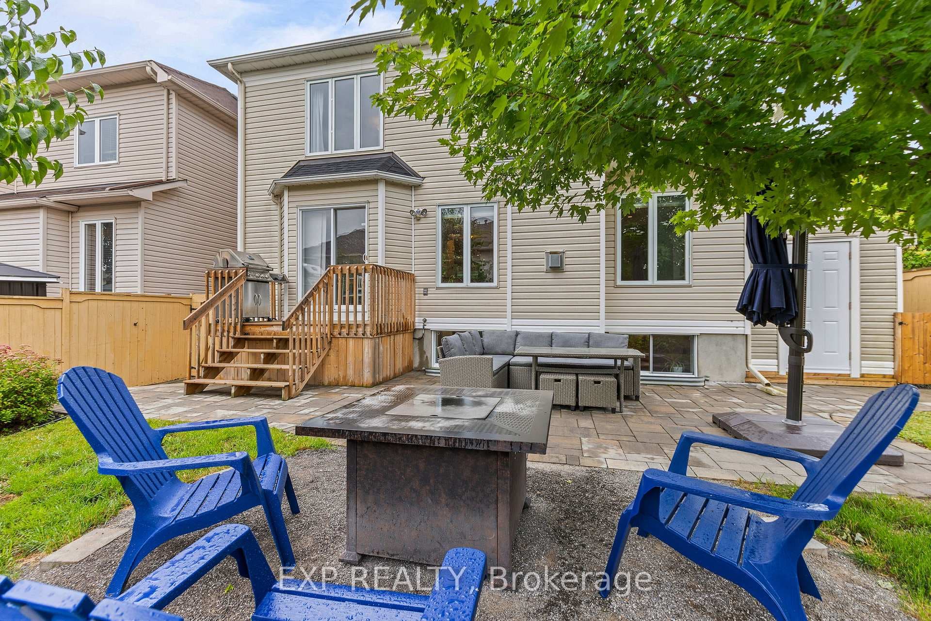 54 Huntcliff Place photo 39
